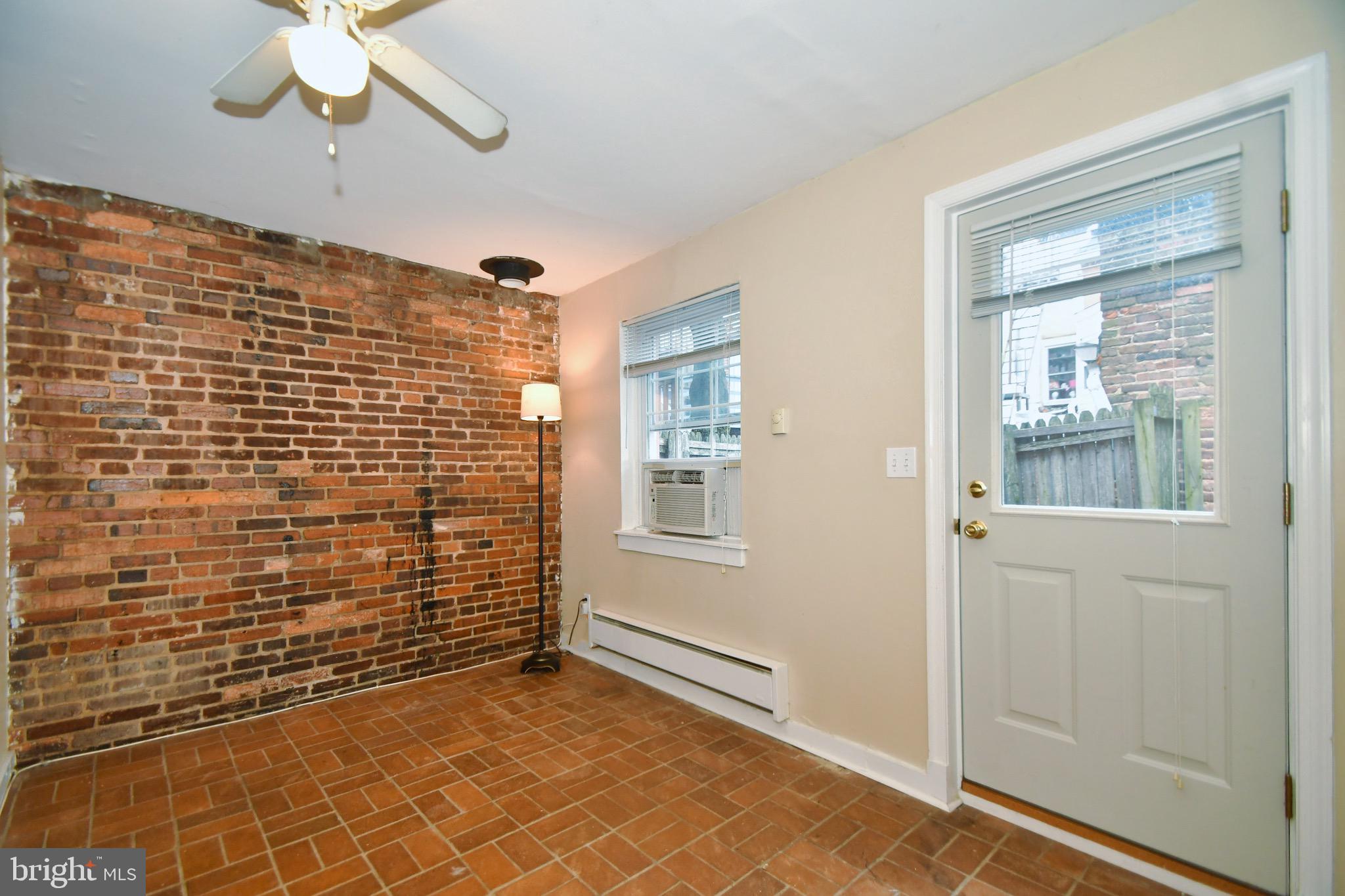 FEDERAL HILL HISTORIC DISTRICT - Residential Lease