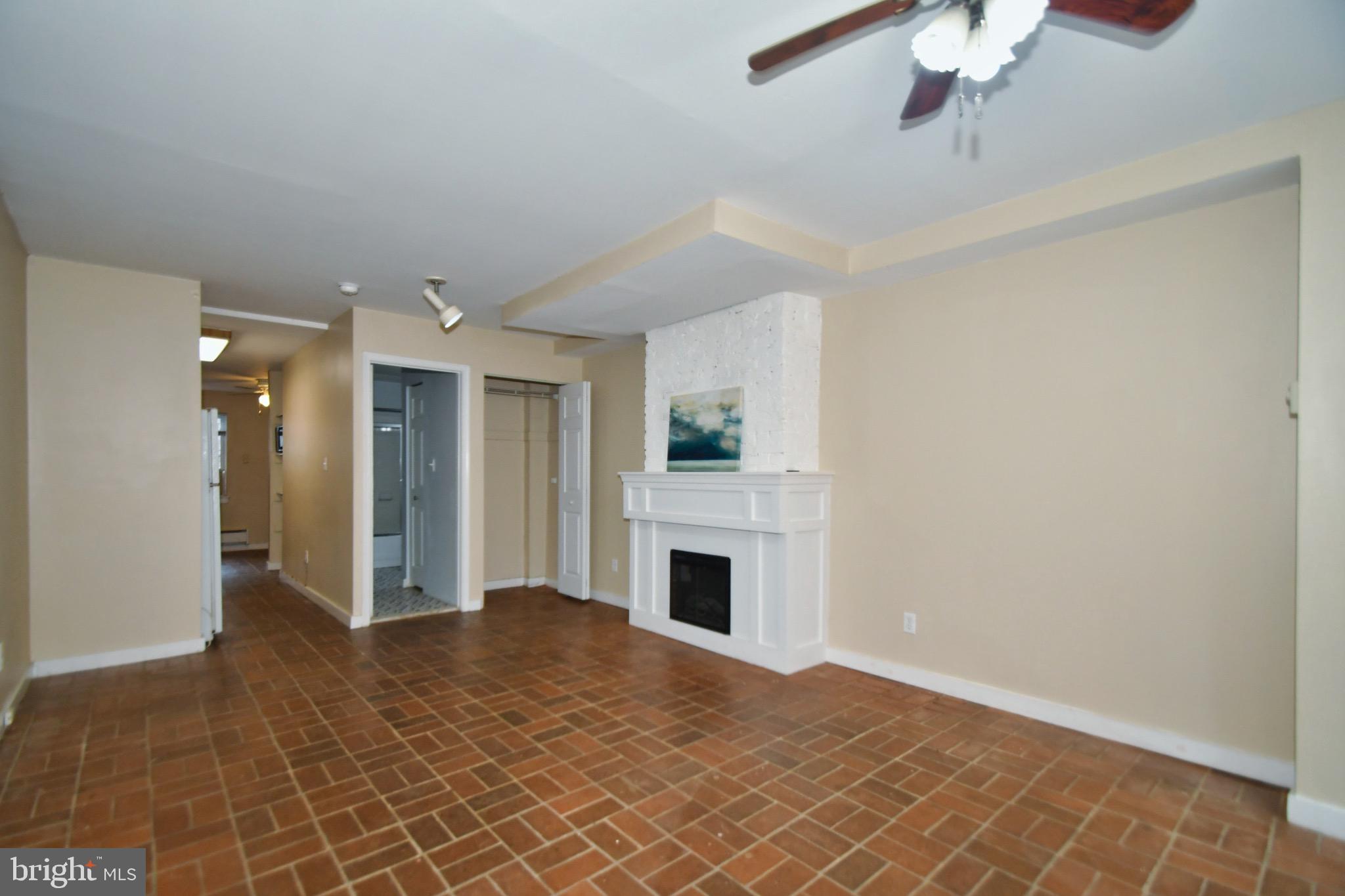 FEDERAL HILL HISTORIC DISTRICT - Residential Lease