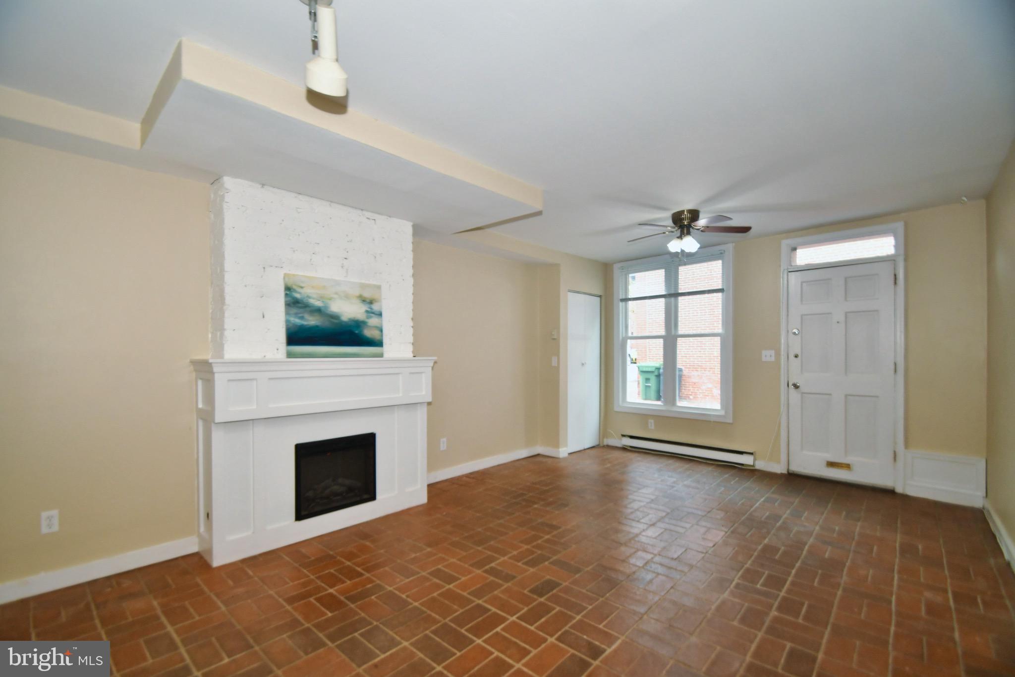 FEDERAL HILL HISTORIC DISTRICT - Residential Lease