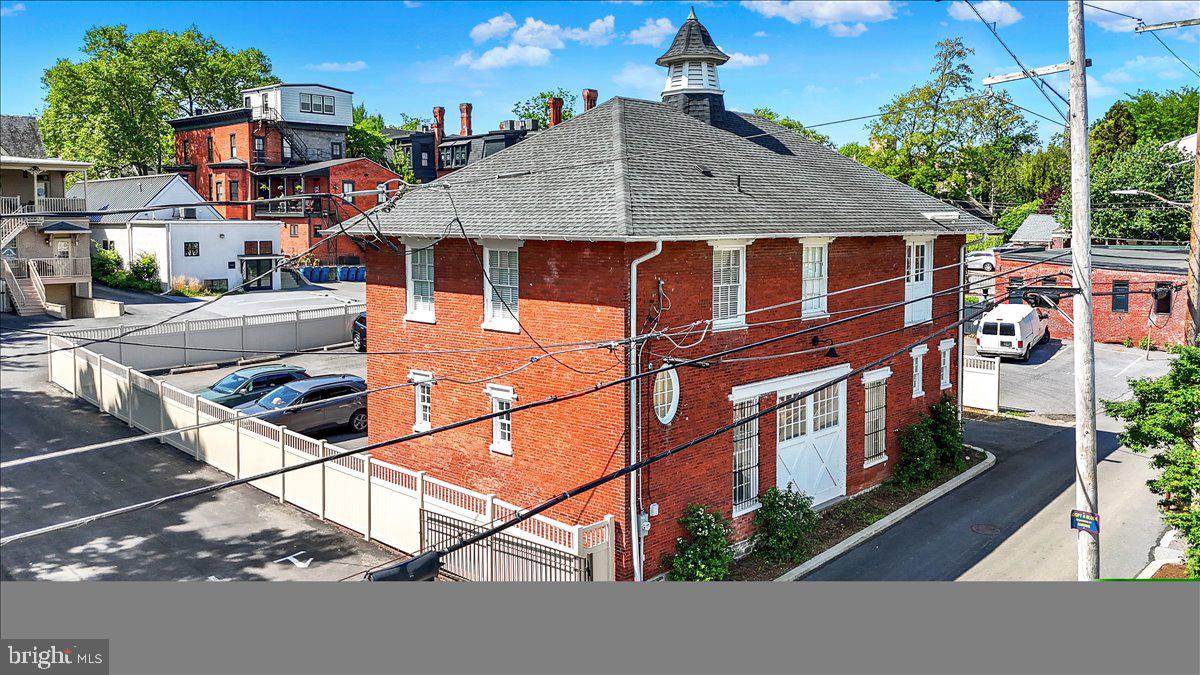 316 E MARION STREET
