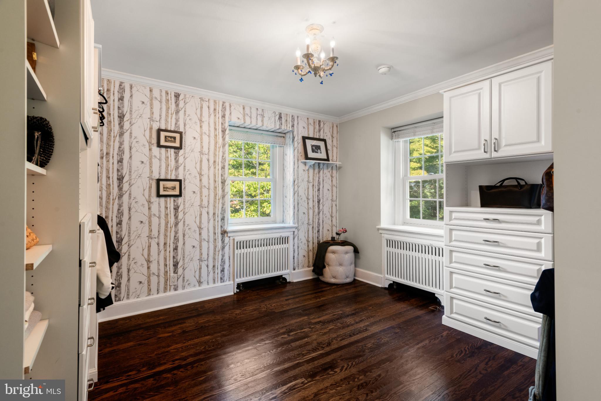 BRYN MAWR - Residential