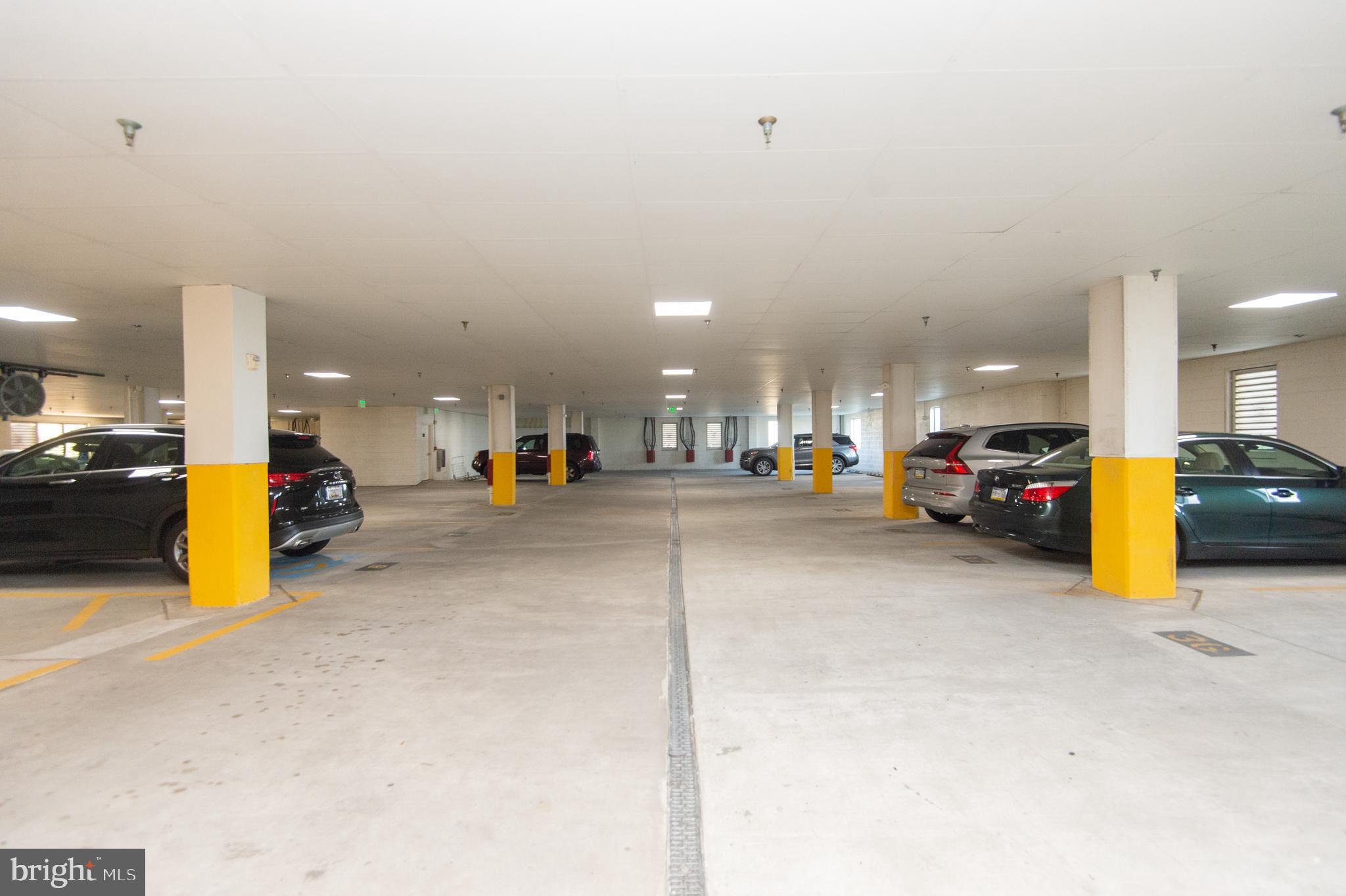 RIVER MARSH - Residential