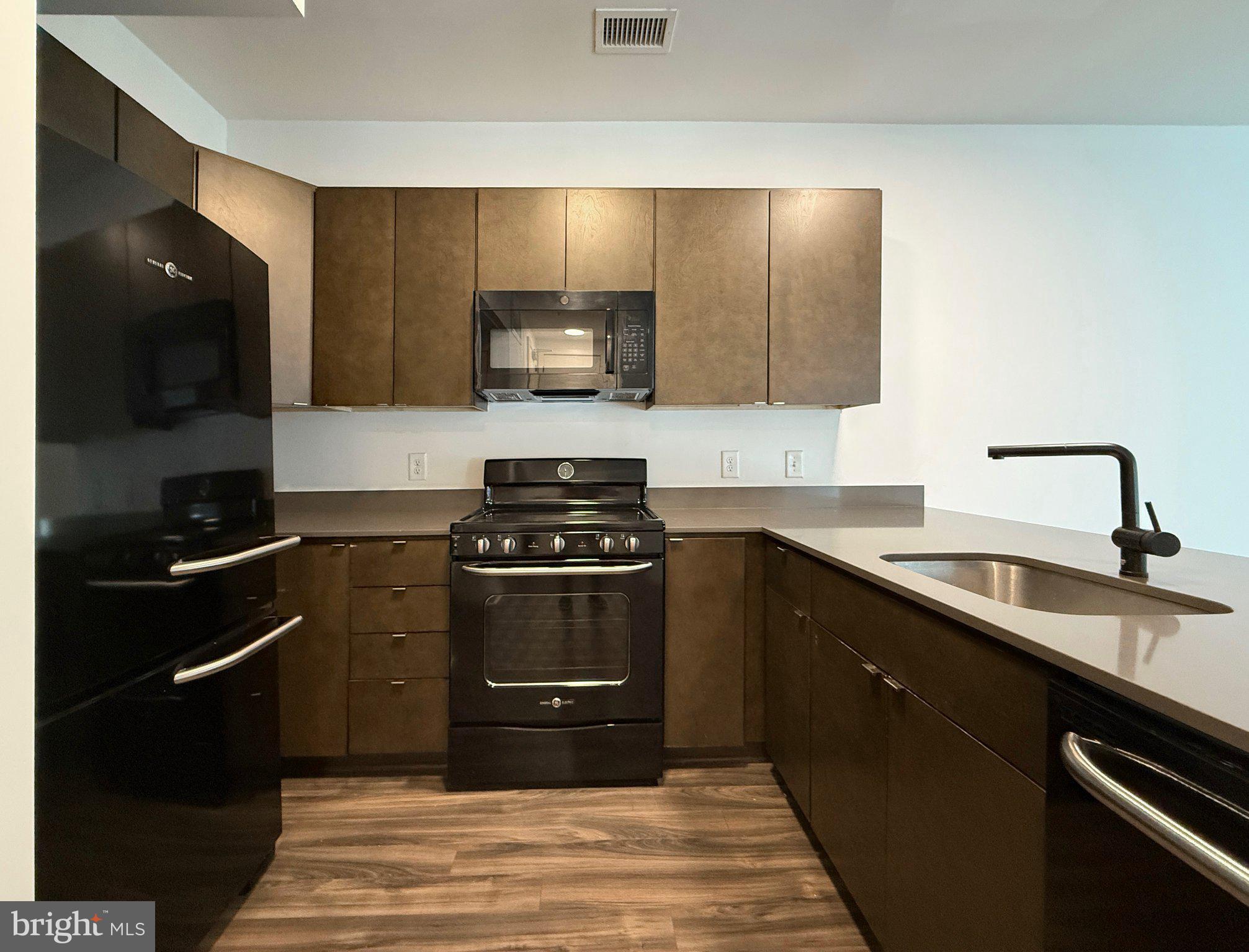 1250 9TH STREET NW 217
