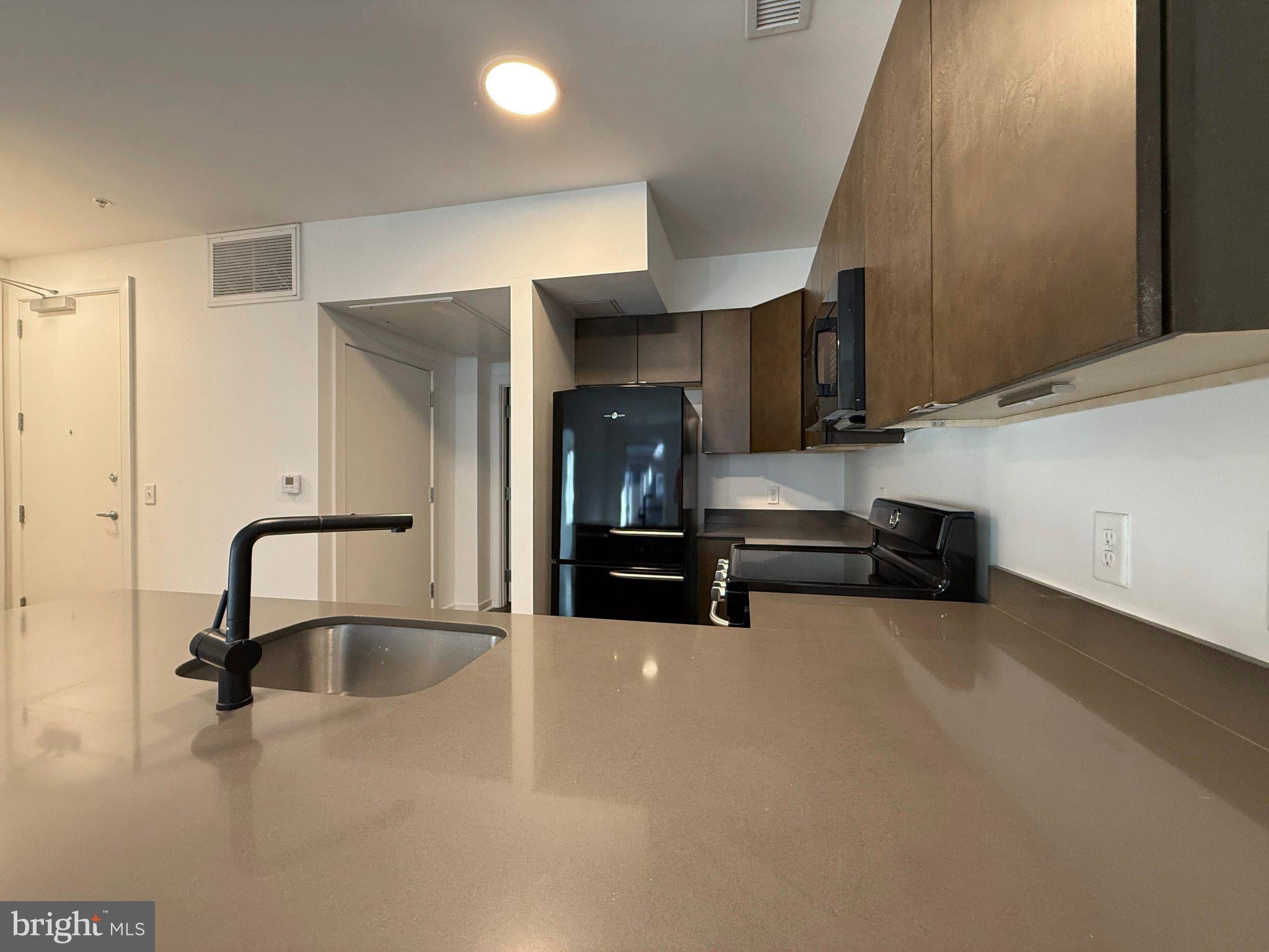 1250 9TH STREET NW 217
