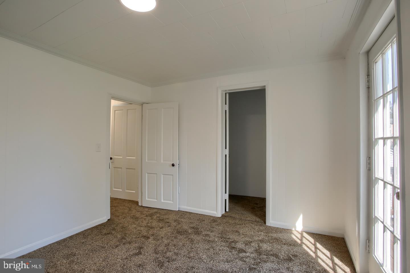 DILLSBURG BORO - Residential