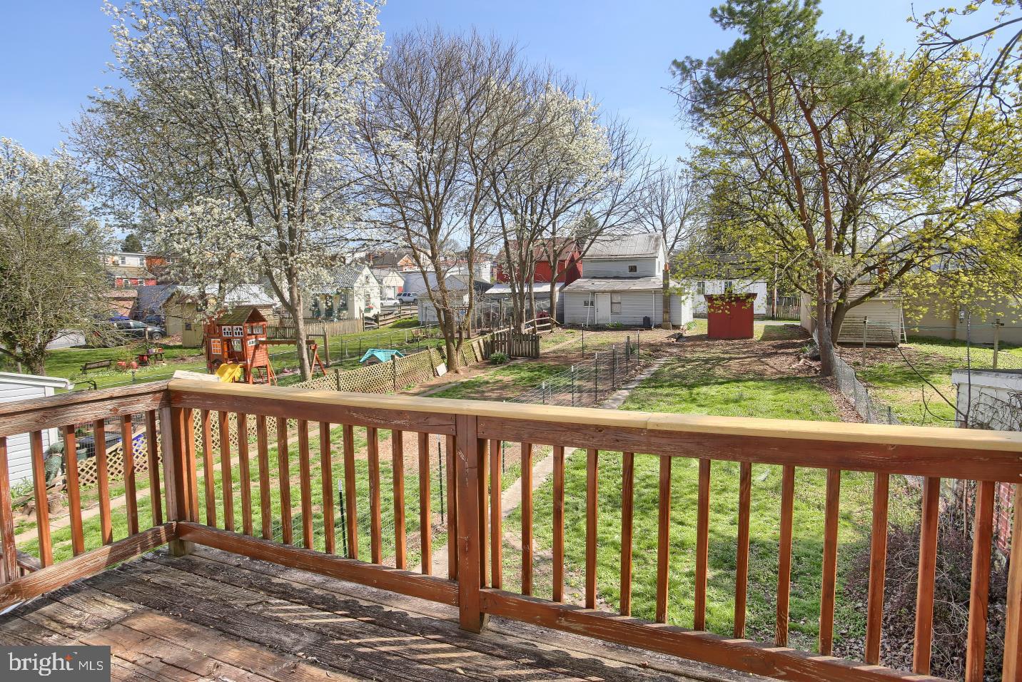 DILLSBURG BORO - Residential