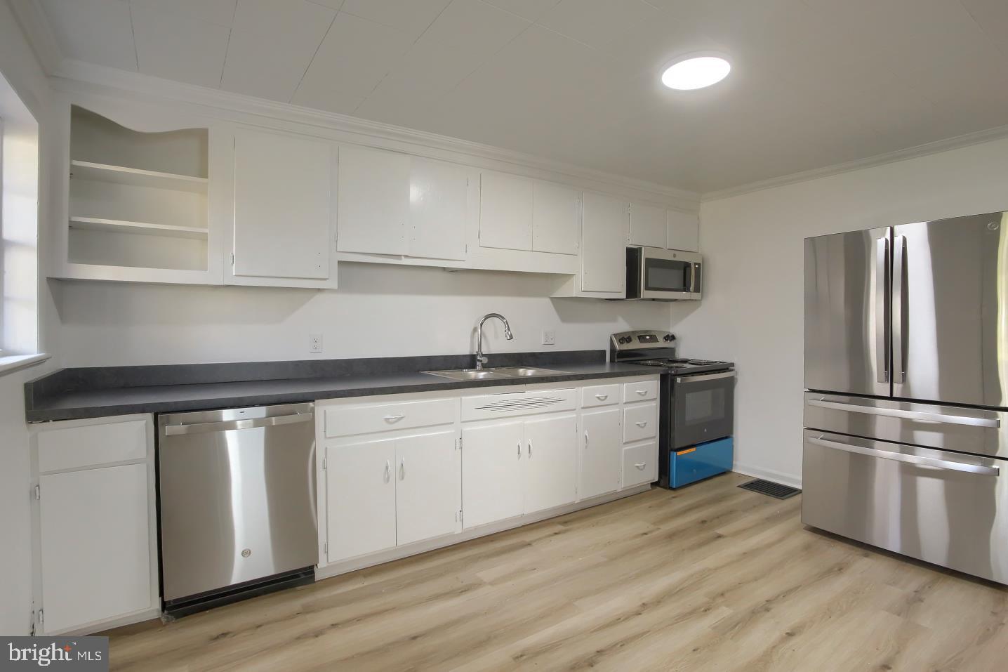 DILLSBURG BORO - Residential