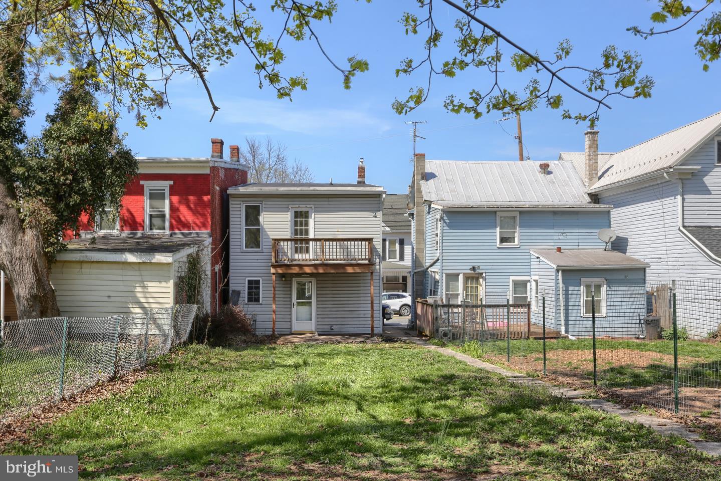 DILLSBURG BORO - Residential
