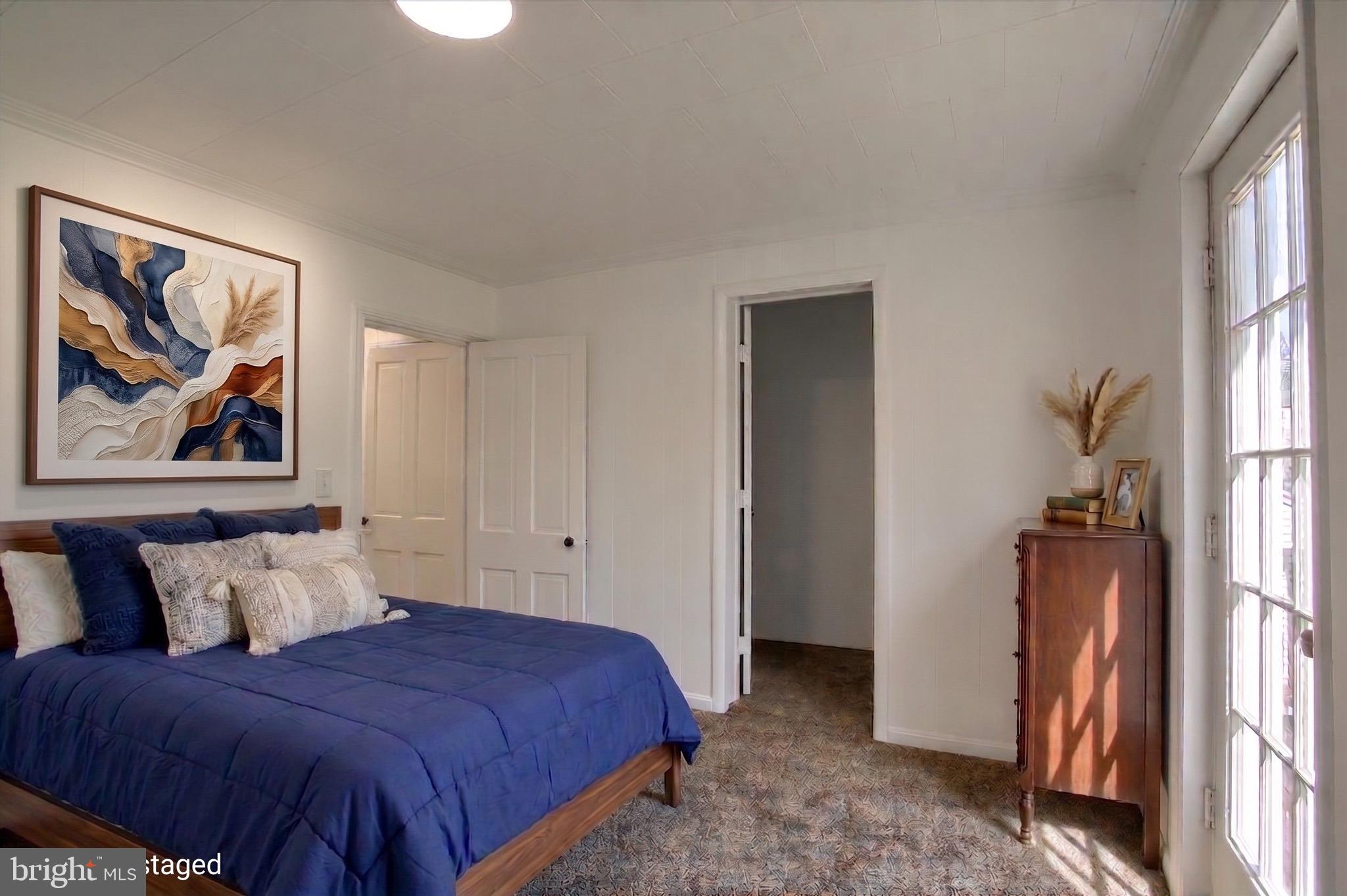 19 W HARRISBURG STREET