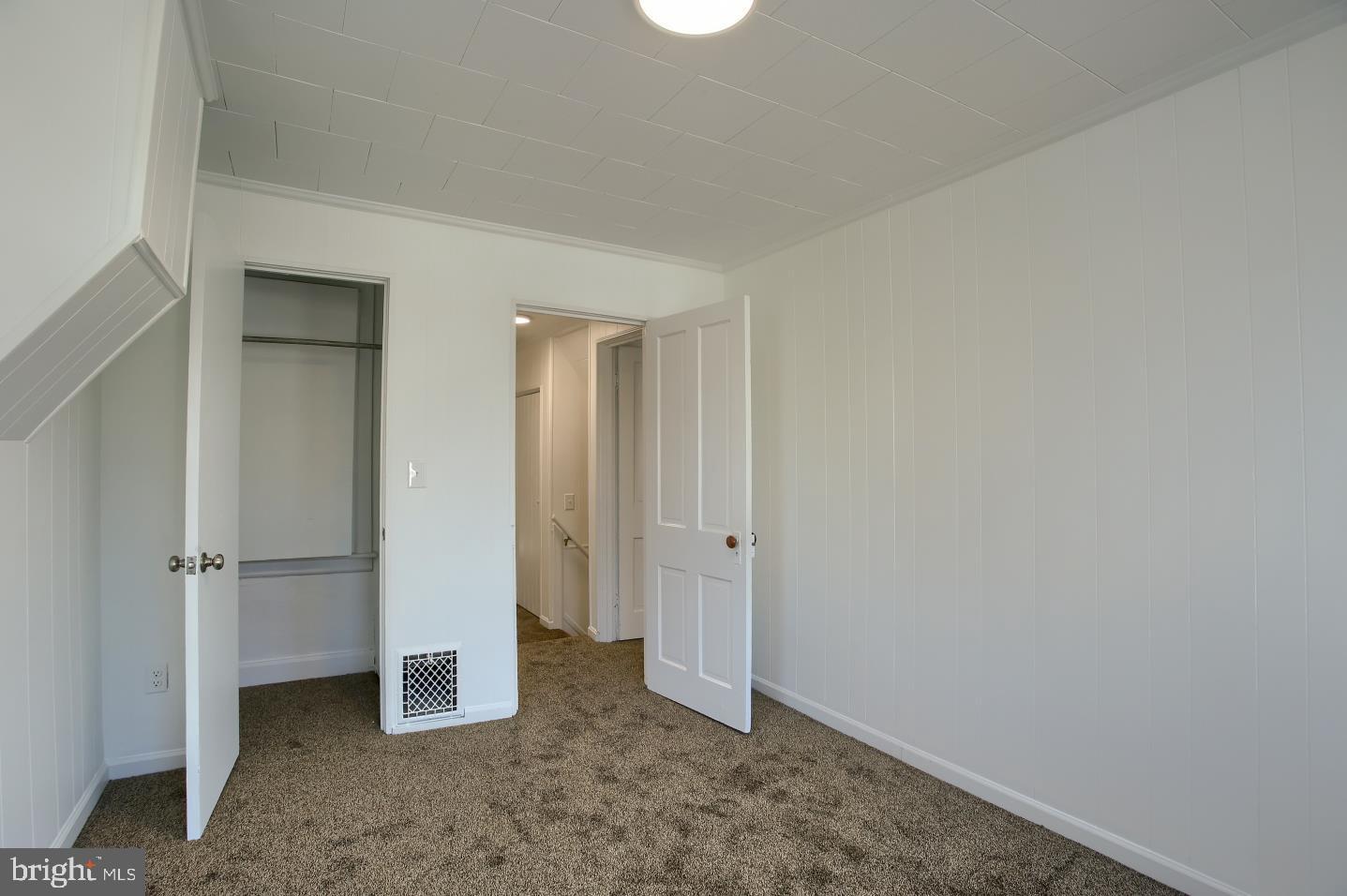 DILLSBURG BORO - Residential