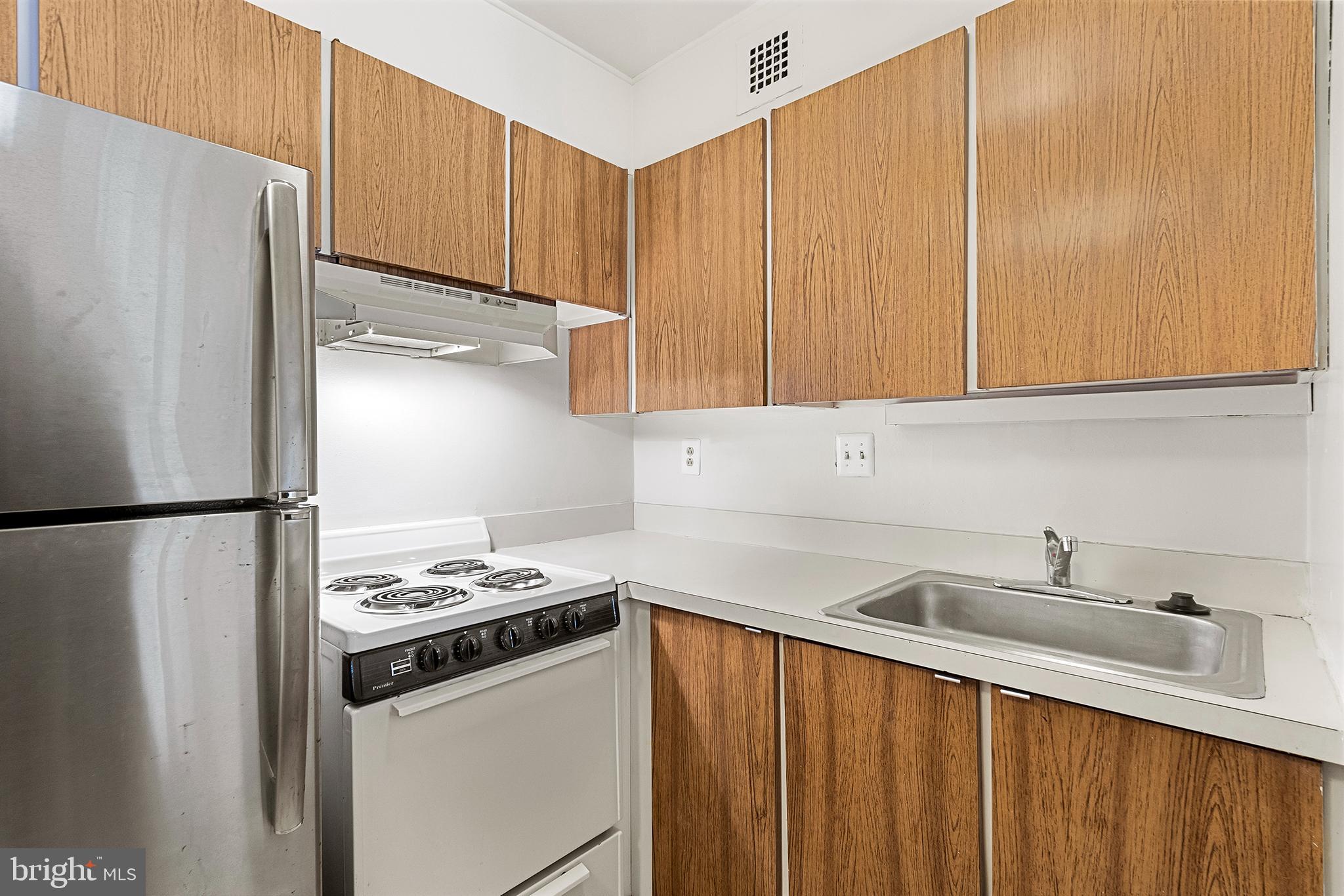 226 W RITTENHOUSE SQUARE 30 2717