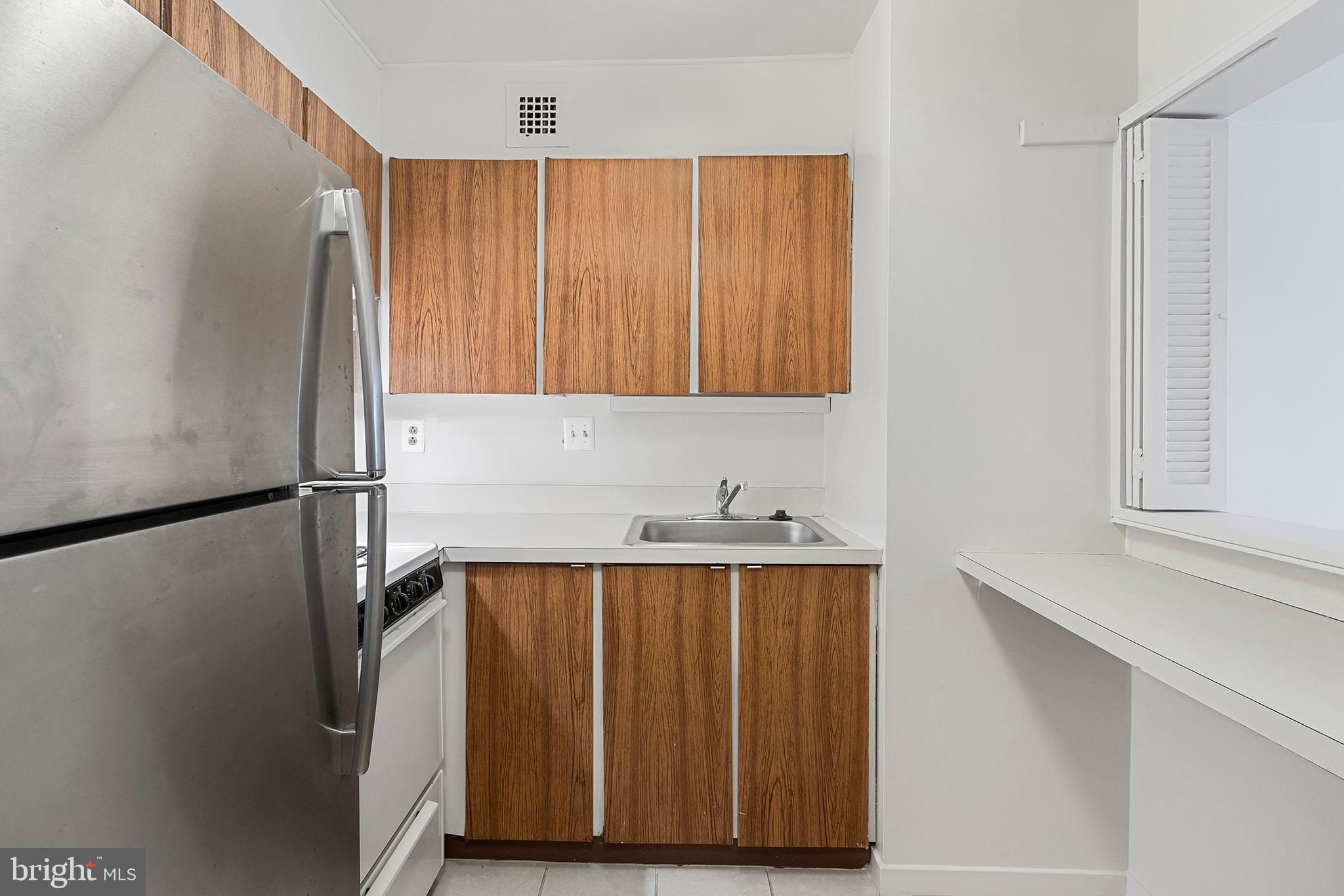 226 W RITTENHOUSE SQUARE 30 2717