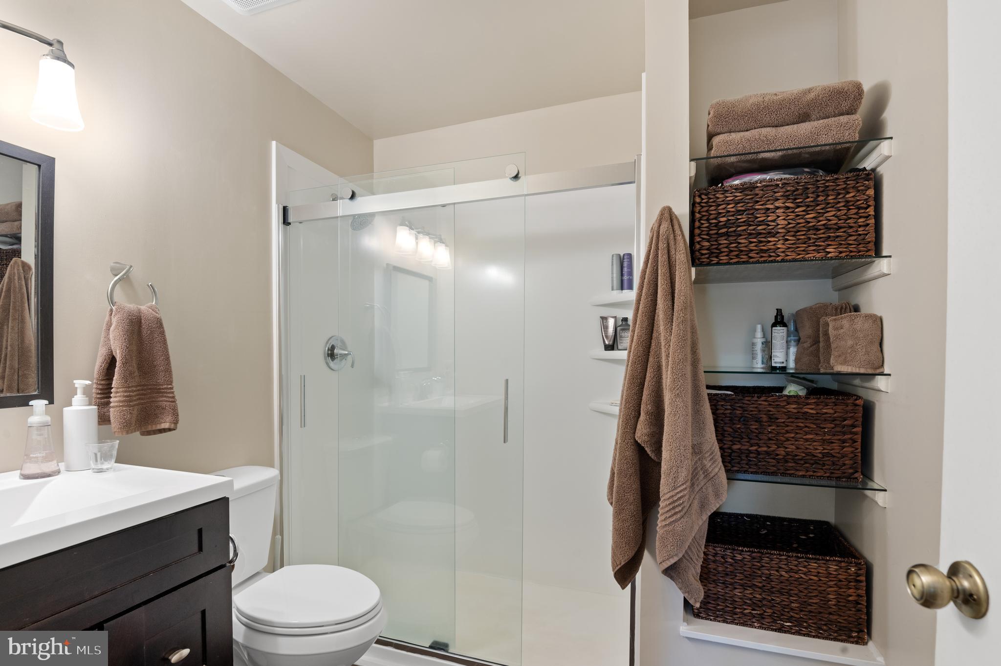 LOVETON FARMS - Residential