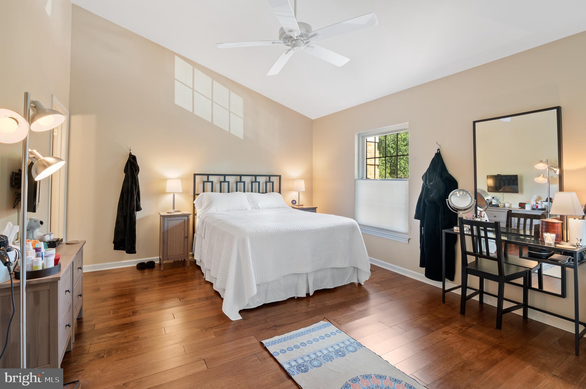 LOVETON FARMS - Residential