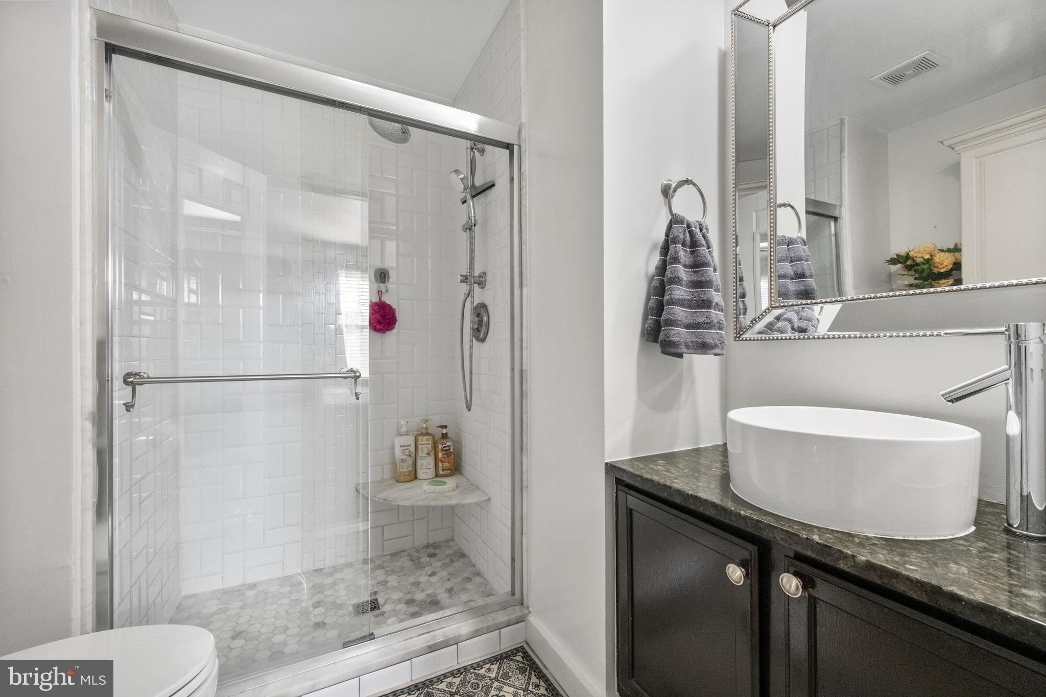 TUDOR OAKS (TH) - Residential