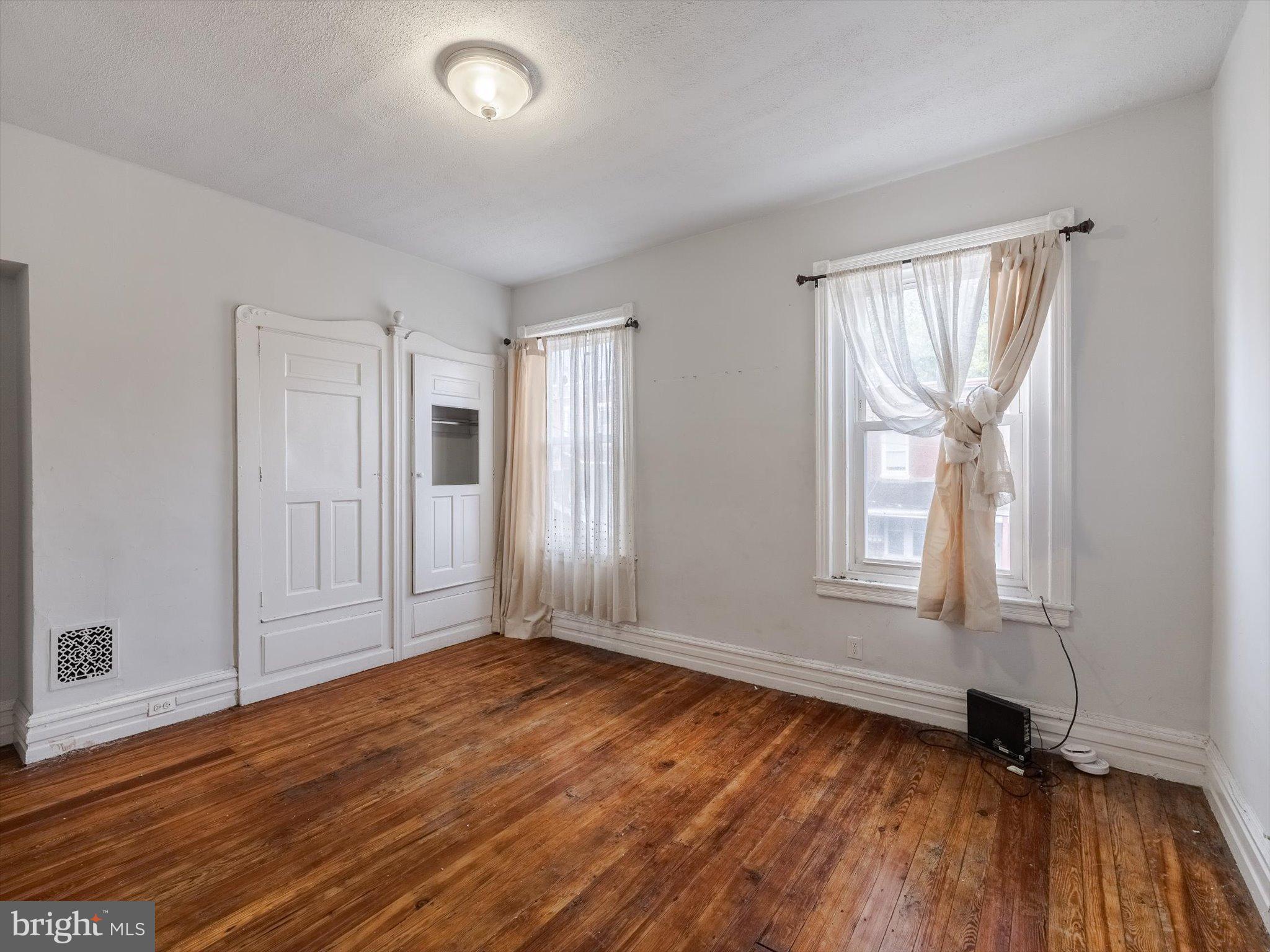 GERMANTOWN - Residential