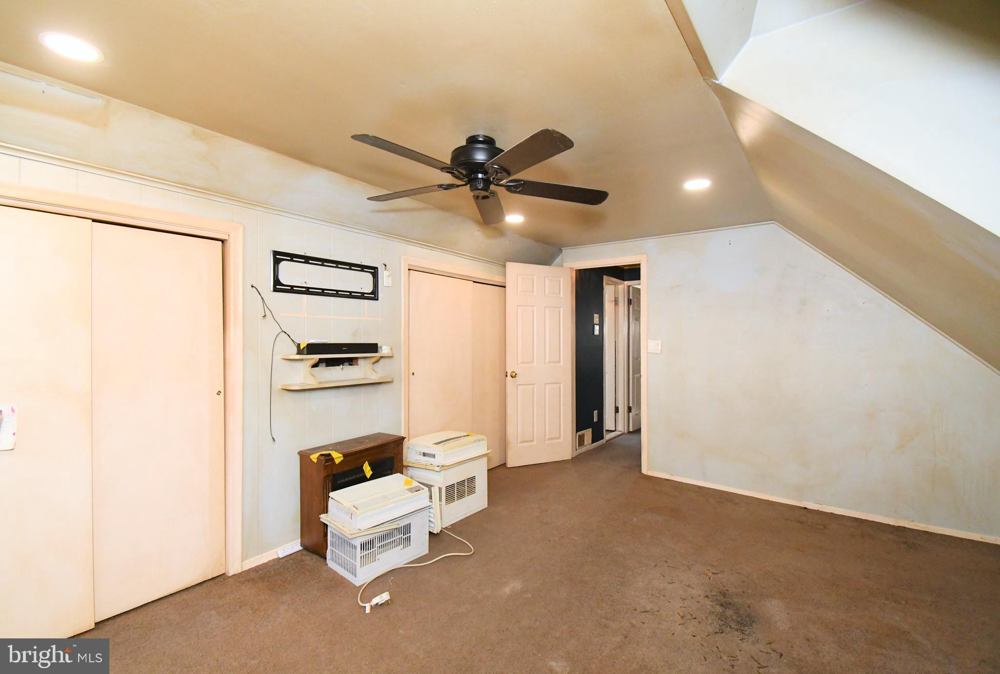 HIGHLAND PARK - Residential