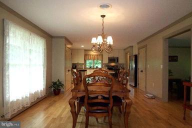 LINCOLN ESTATES - Residential Lease