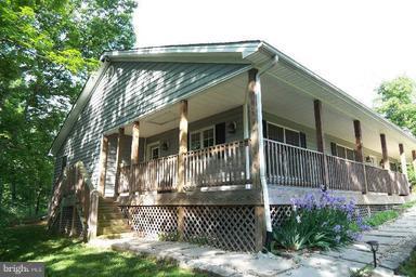 LINCOLN ESTATES - Residential Lease