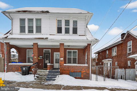 409 EMERALD STREET HARRISBURG PA 17110