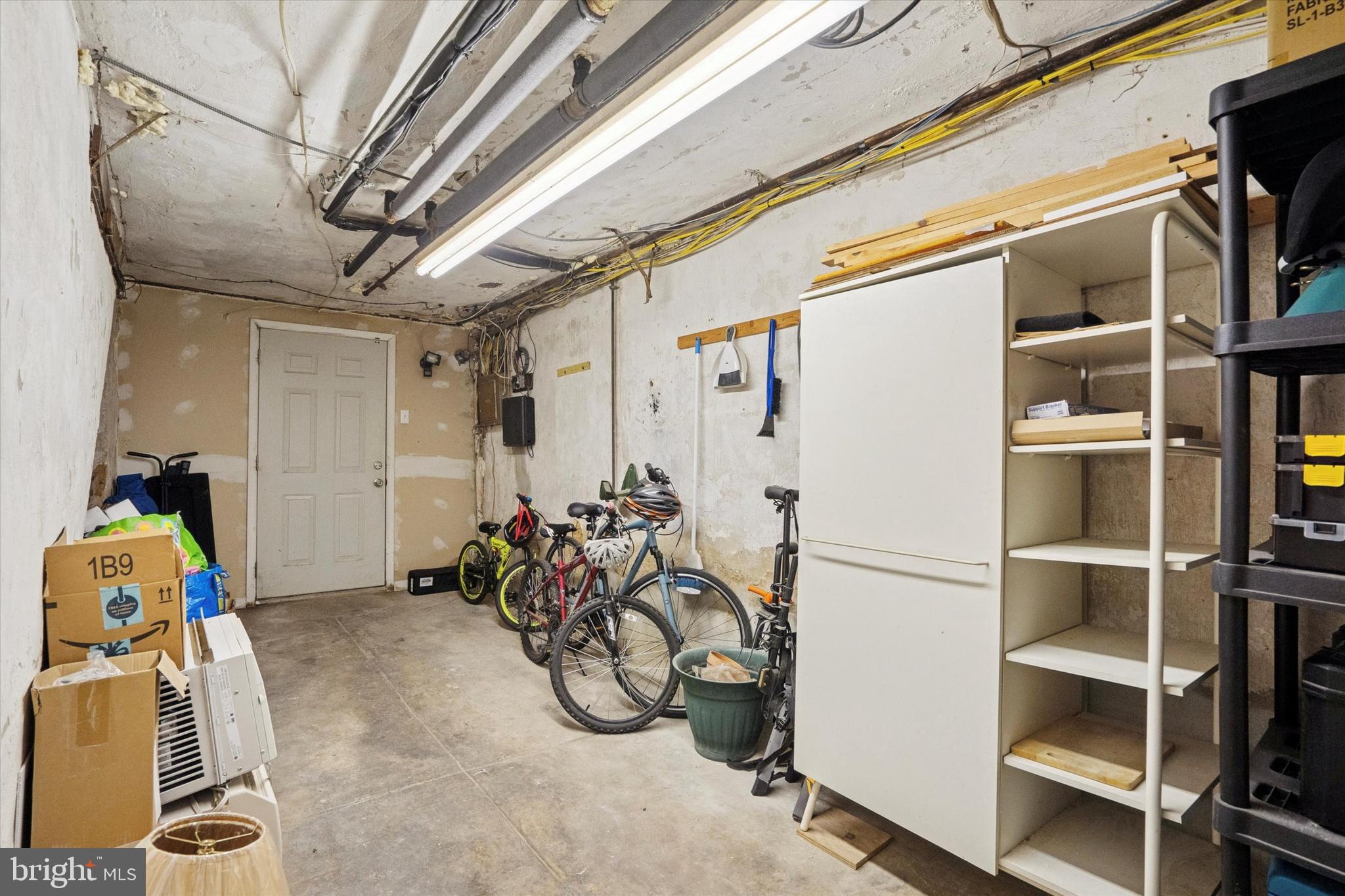 MAYFAIR (WEST) - Residential