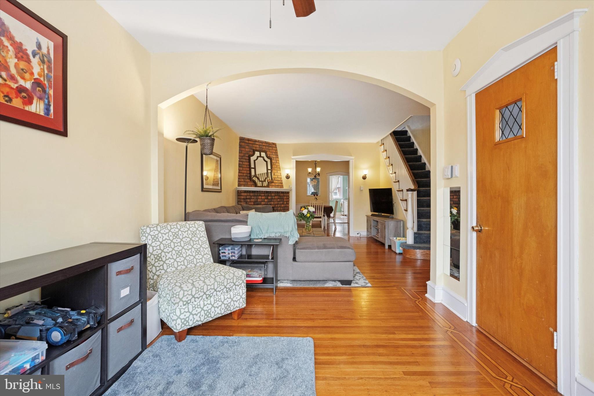 MAYFAIR (WEST) - Residential