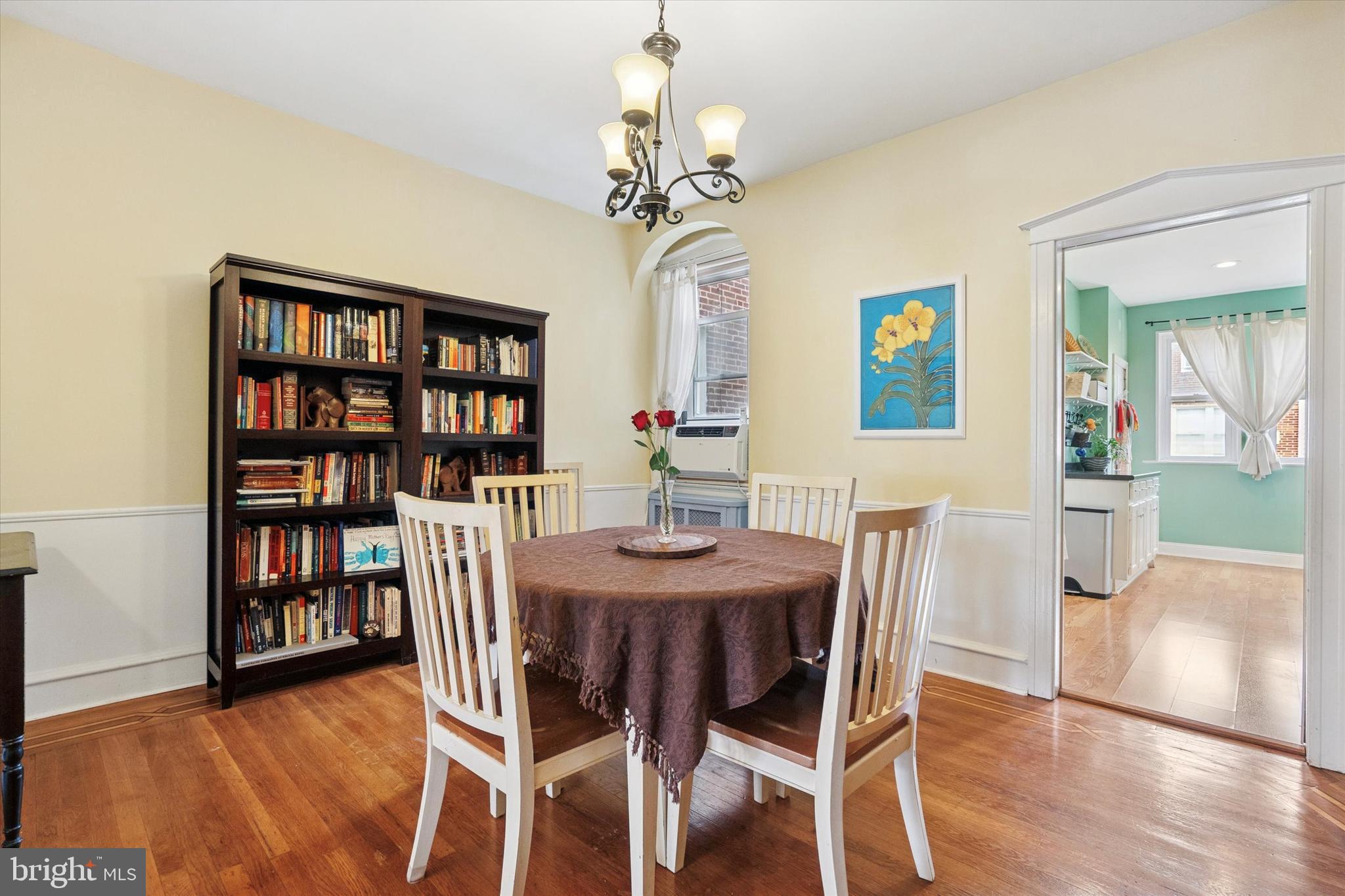 MAYFAIR (WEST) - Residential