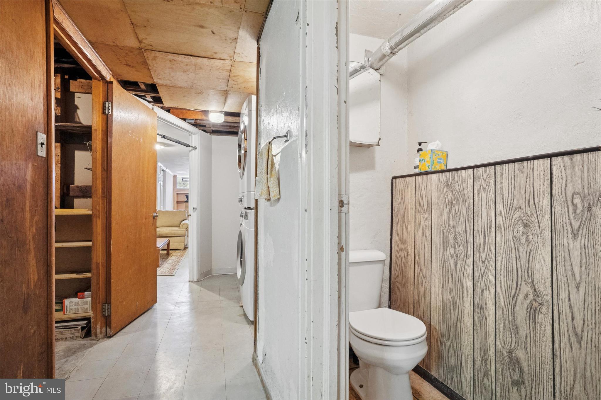 MAYFAIR (WEST) - Residential