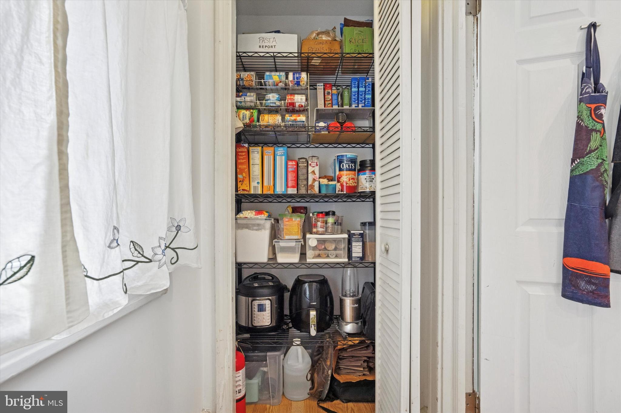 MAYFAIR (WEST) - Residential