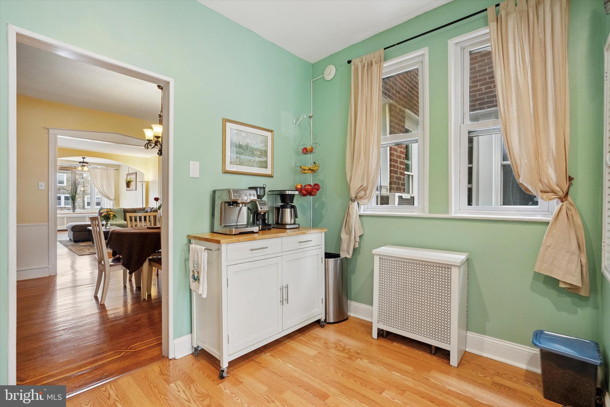 MAYFAIR (WEST) - Residential