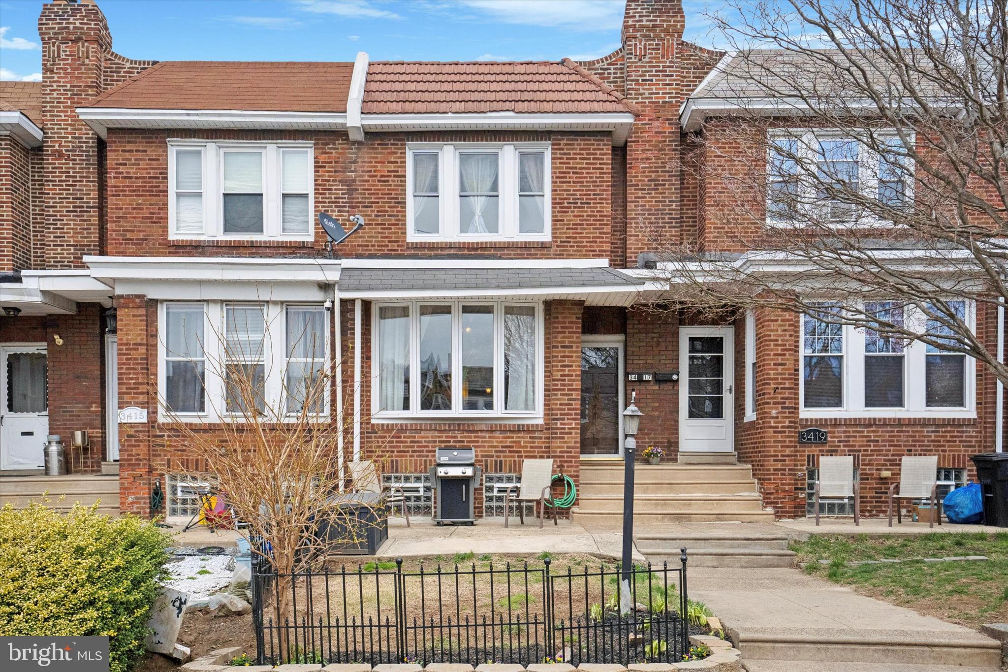 MAYFAIR (WEST) - Residential