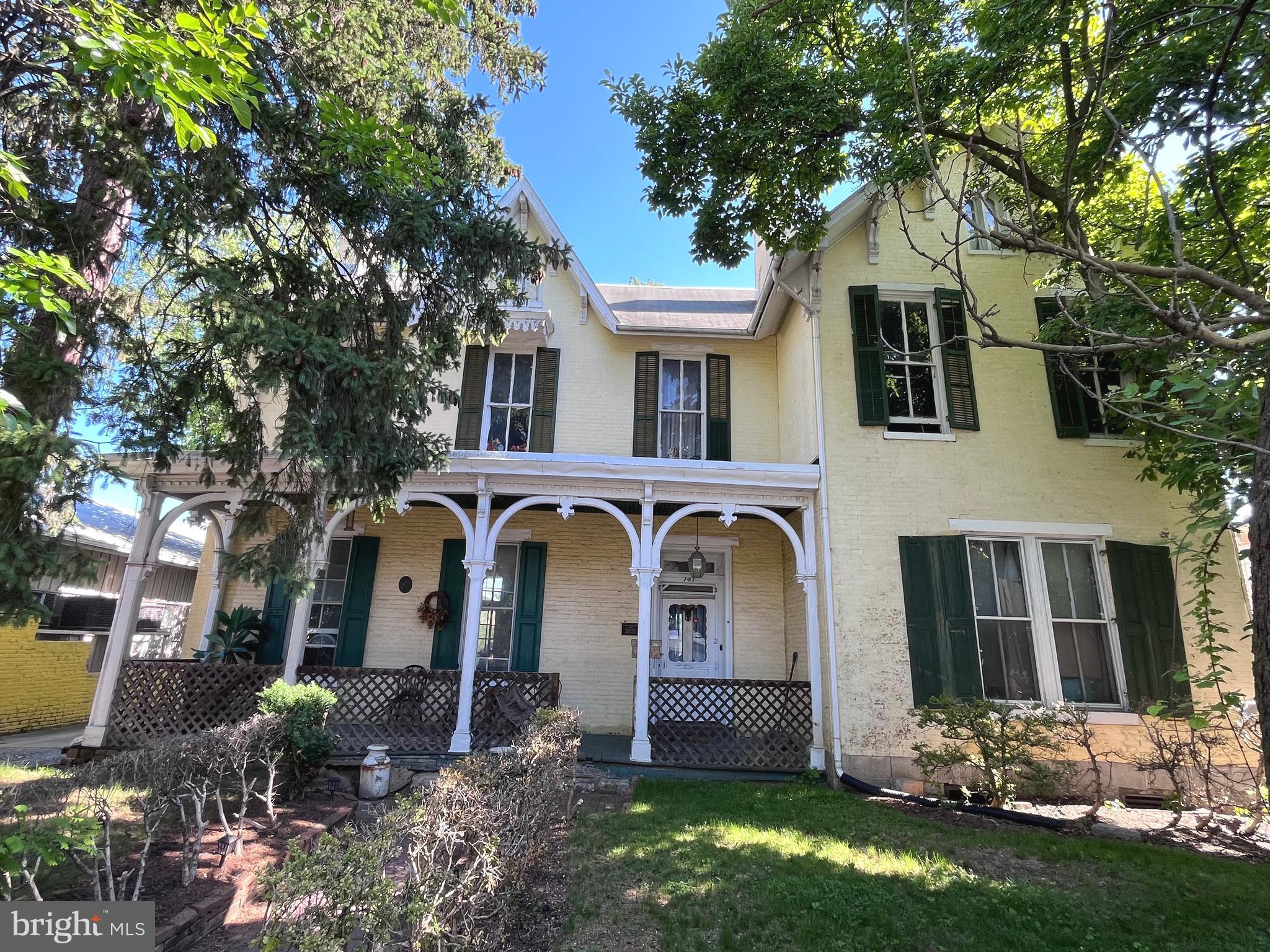 141 LINCOLN WAY WEST