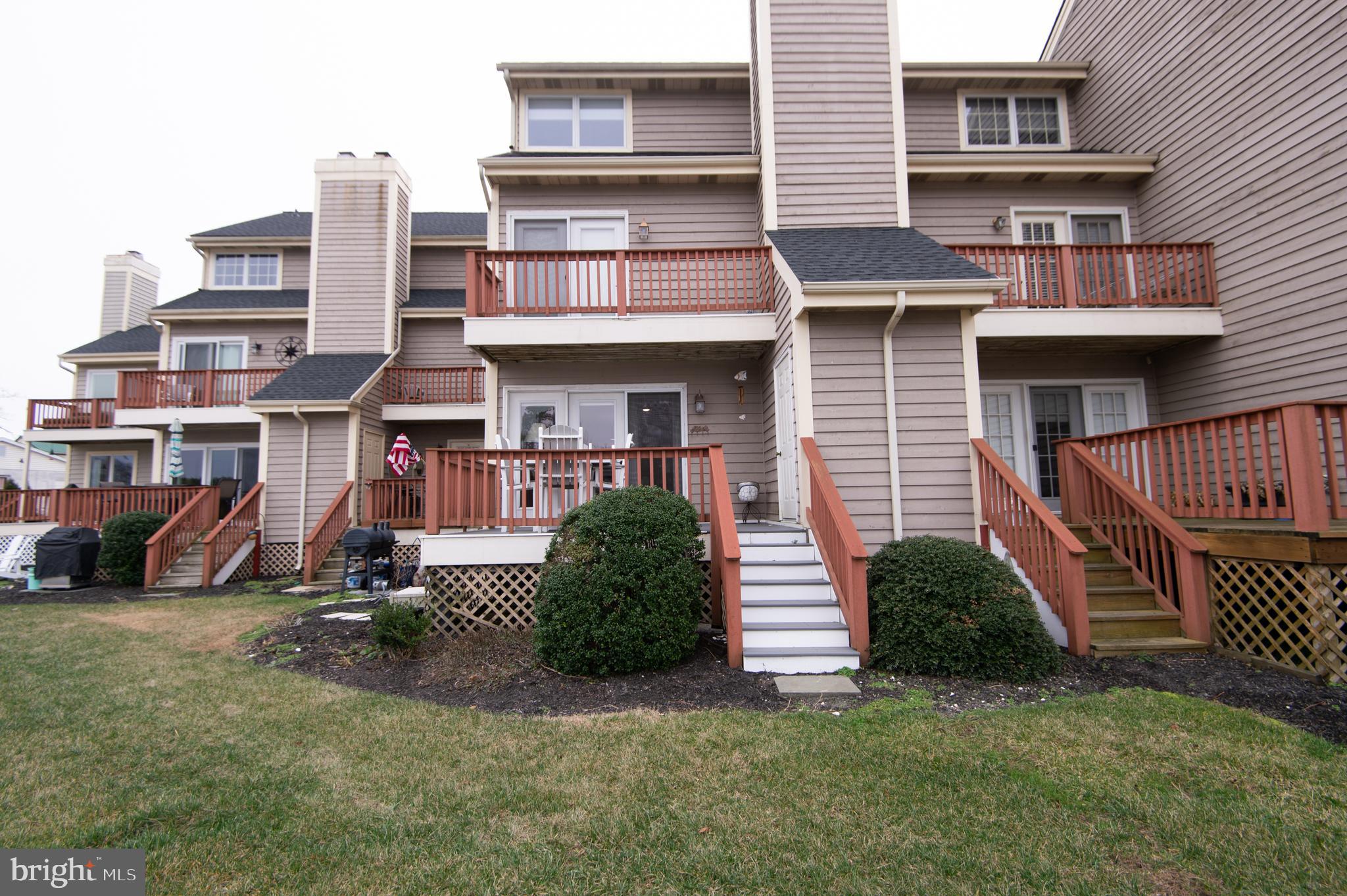 WARWICK LANDING - Residential