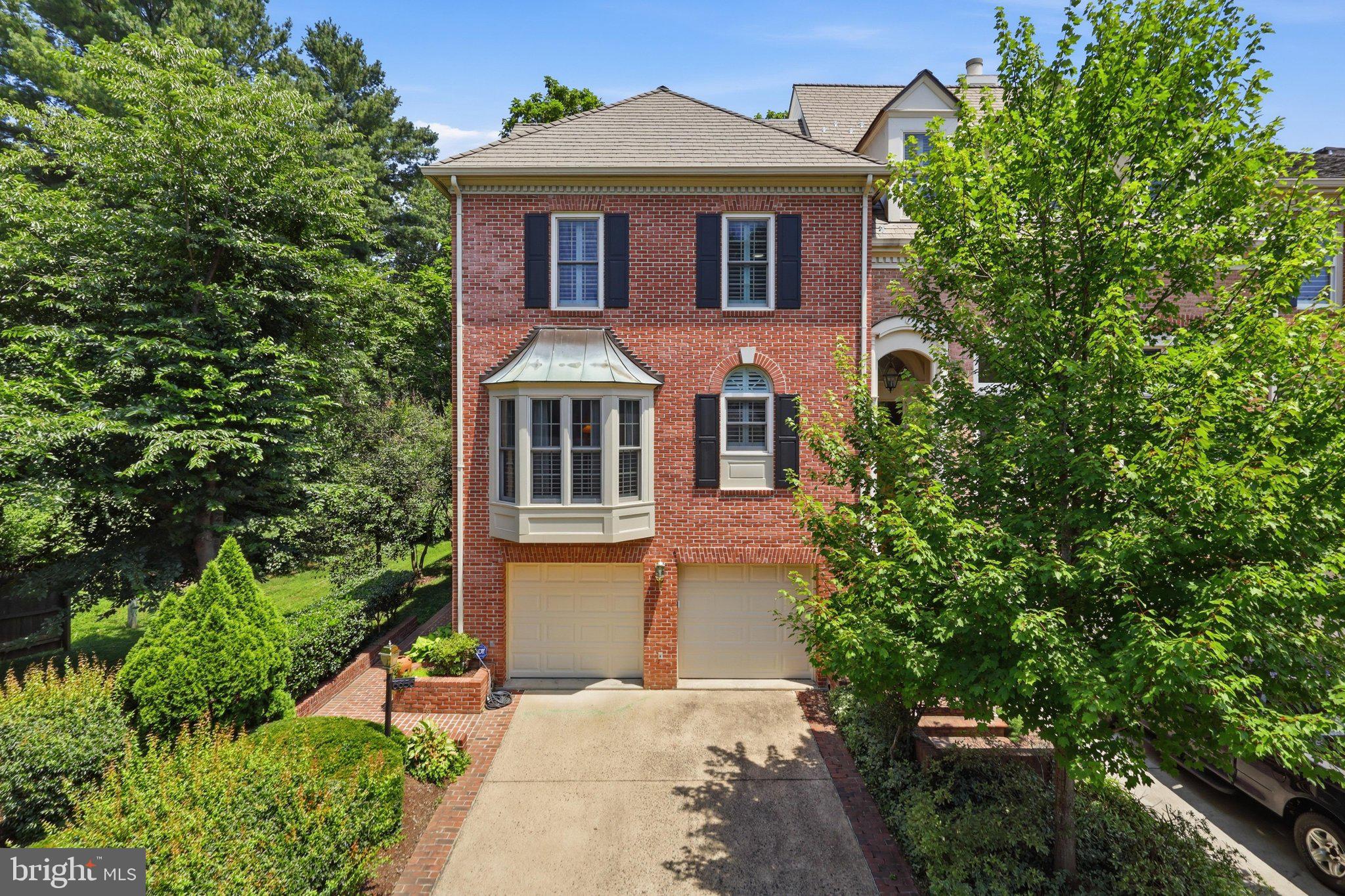 6656 HAMPTON PARK COURT