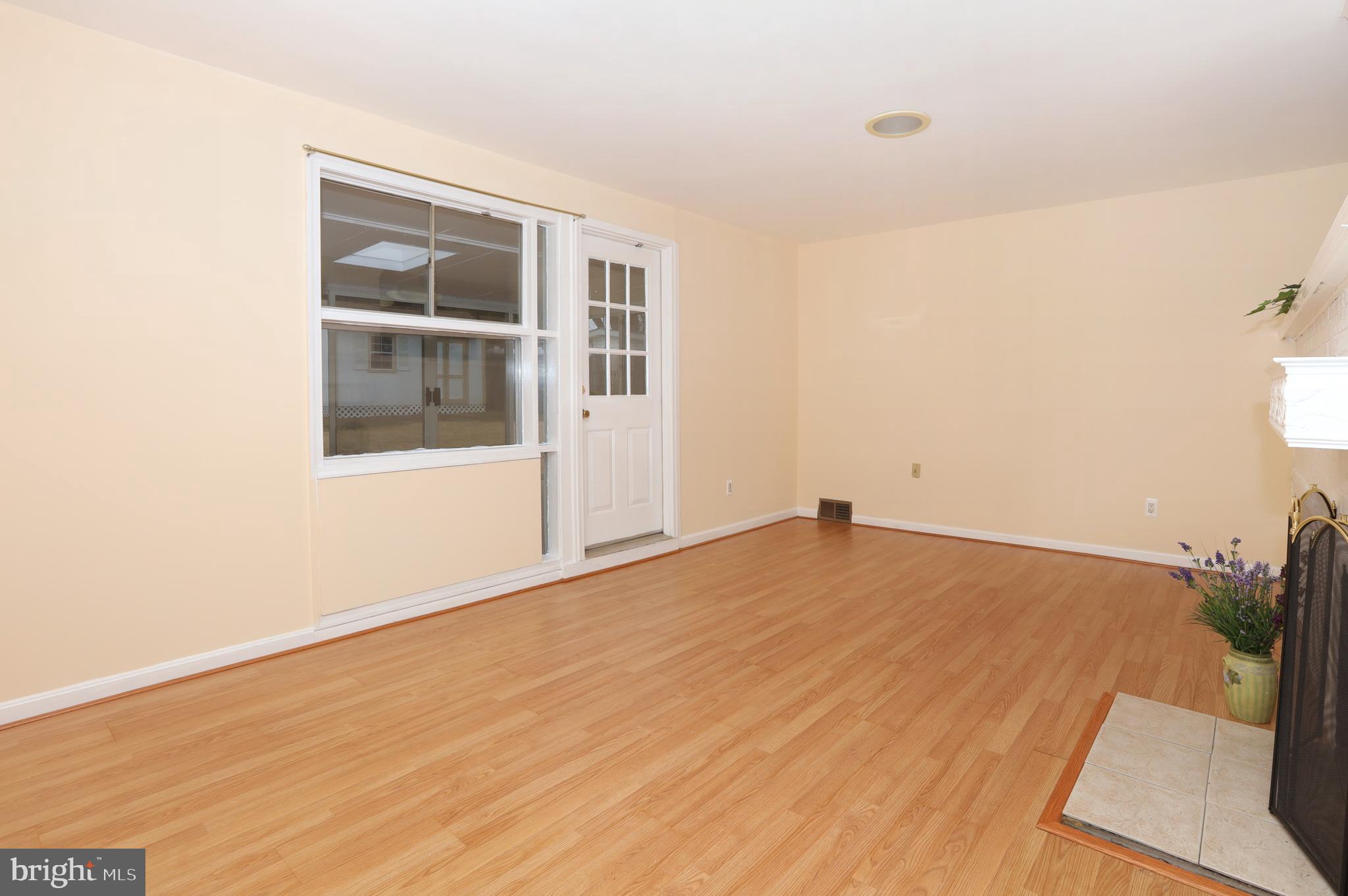 SPRINGFIELD - Residential