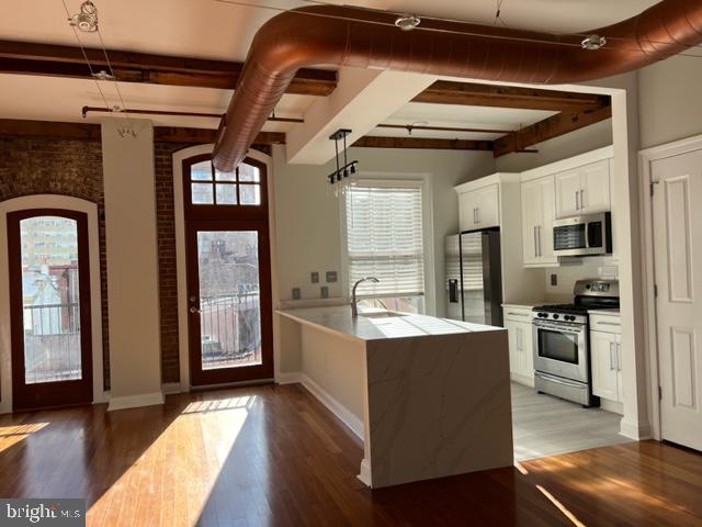 RITTENHOUSE SQUARE - Residential Lease