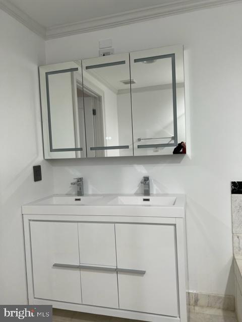 RITTENHOUSE SQUARE - Residential Lease