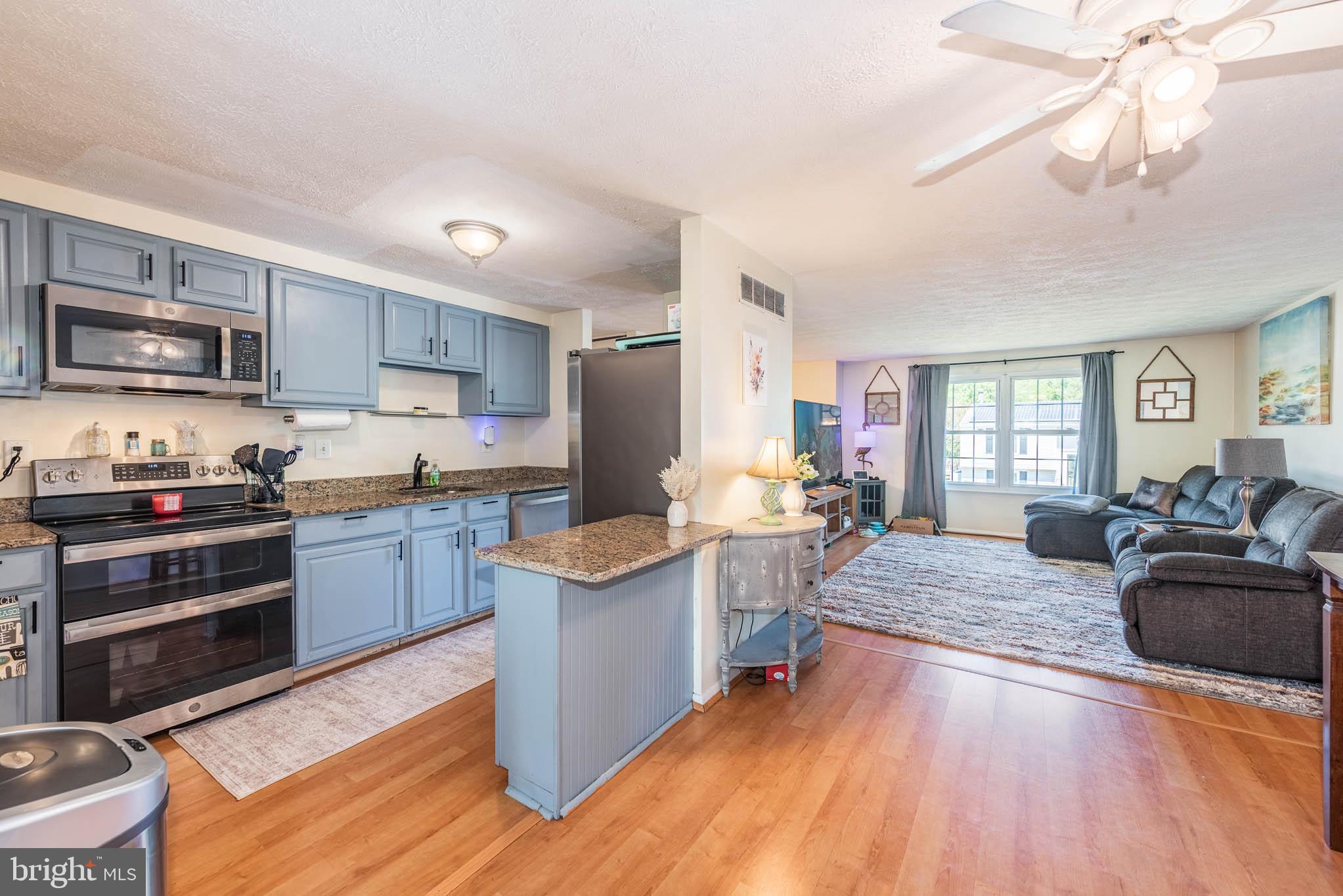 HARMANS WOODS - Residential
