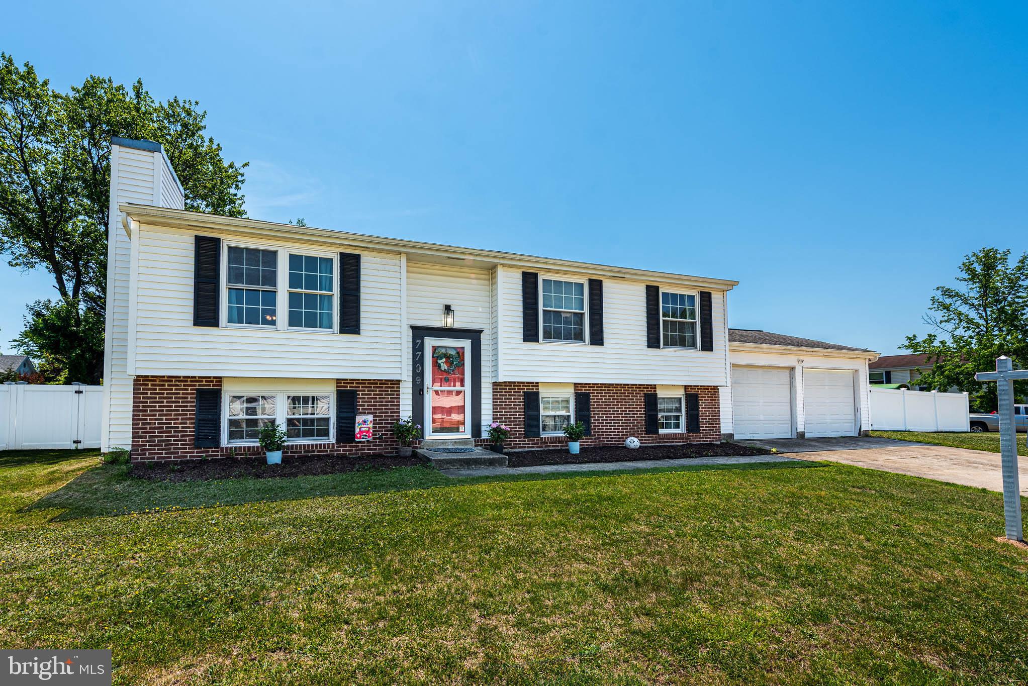 HARMANS WOODS - Residential