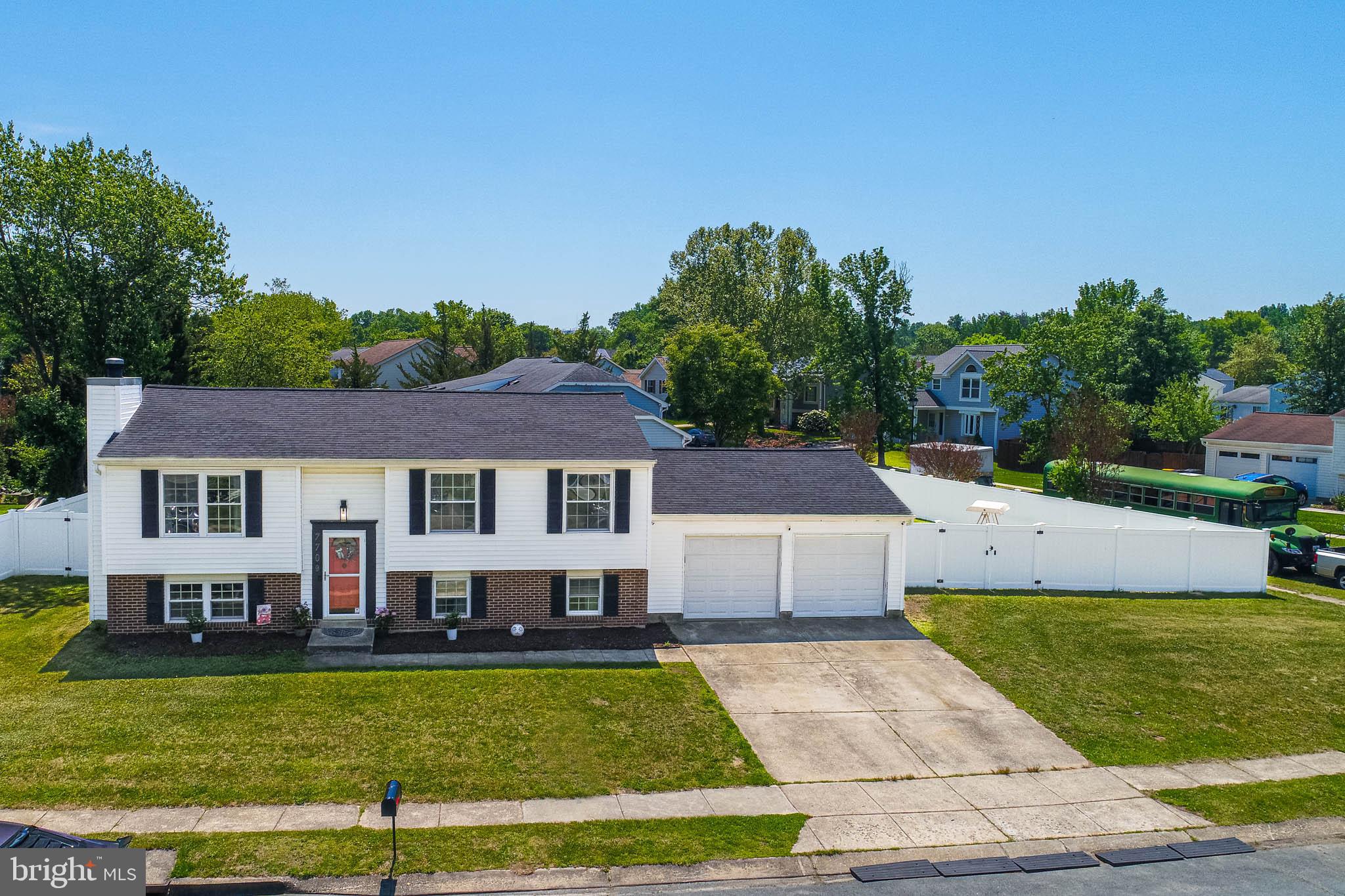 HARMANS WOODS - Residential