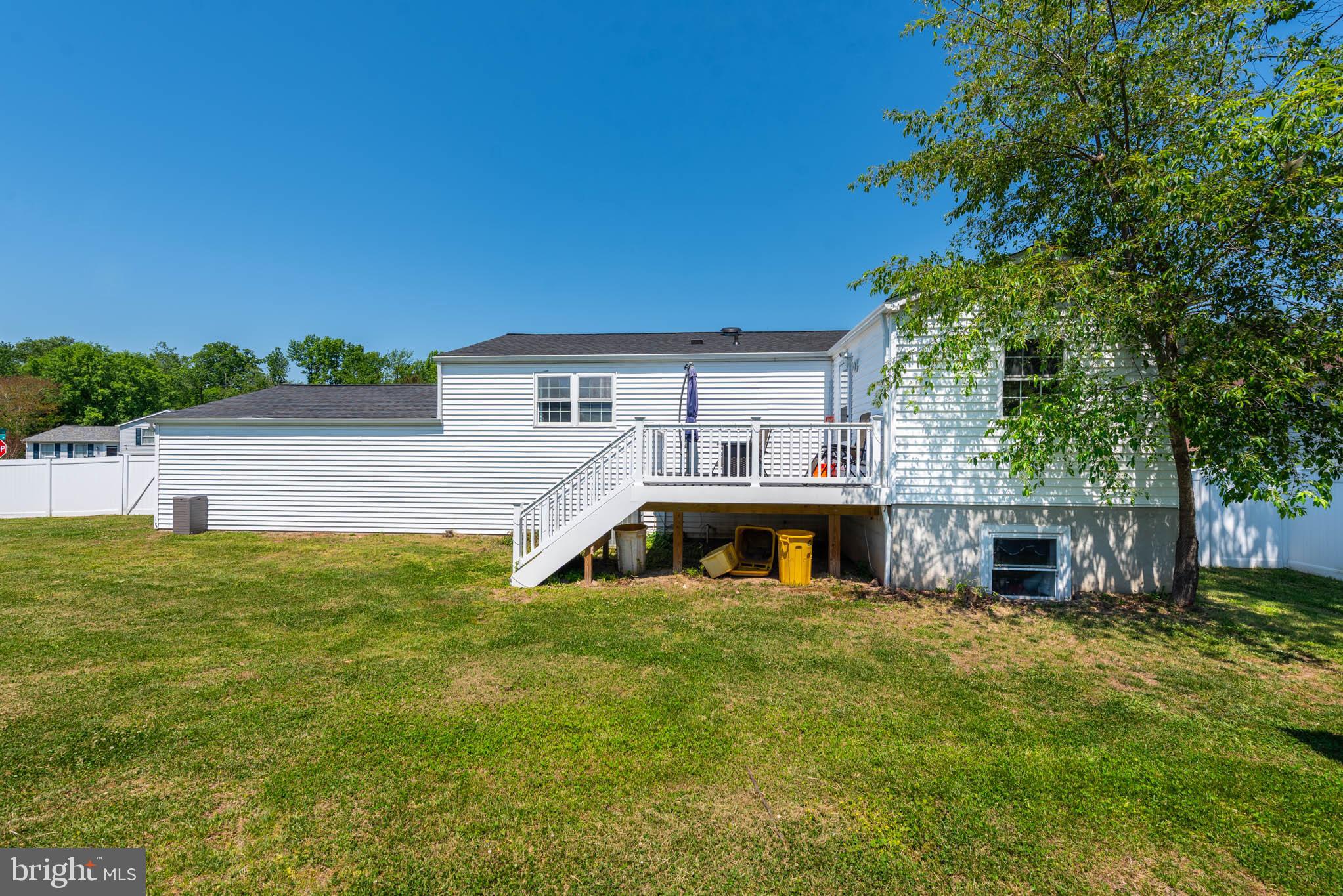 HARMANS WOODS - Residential