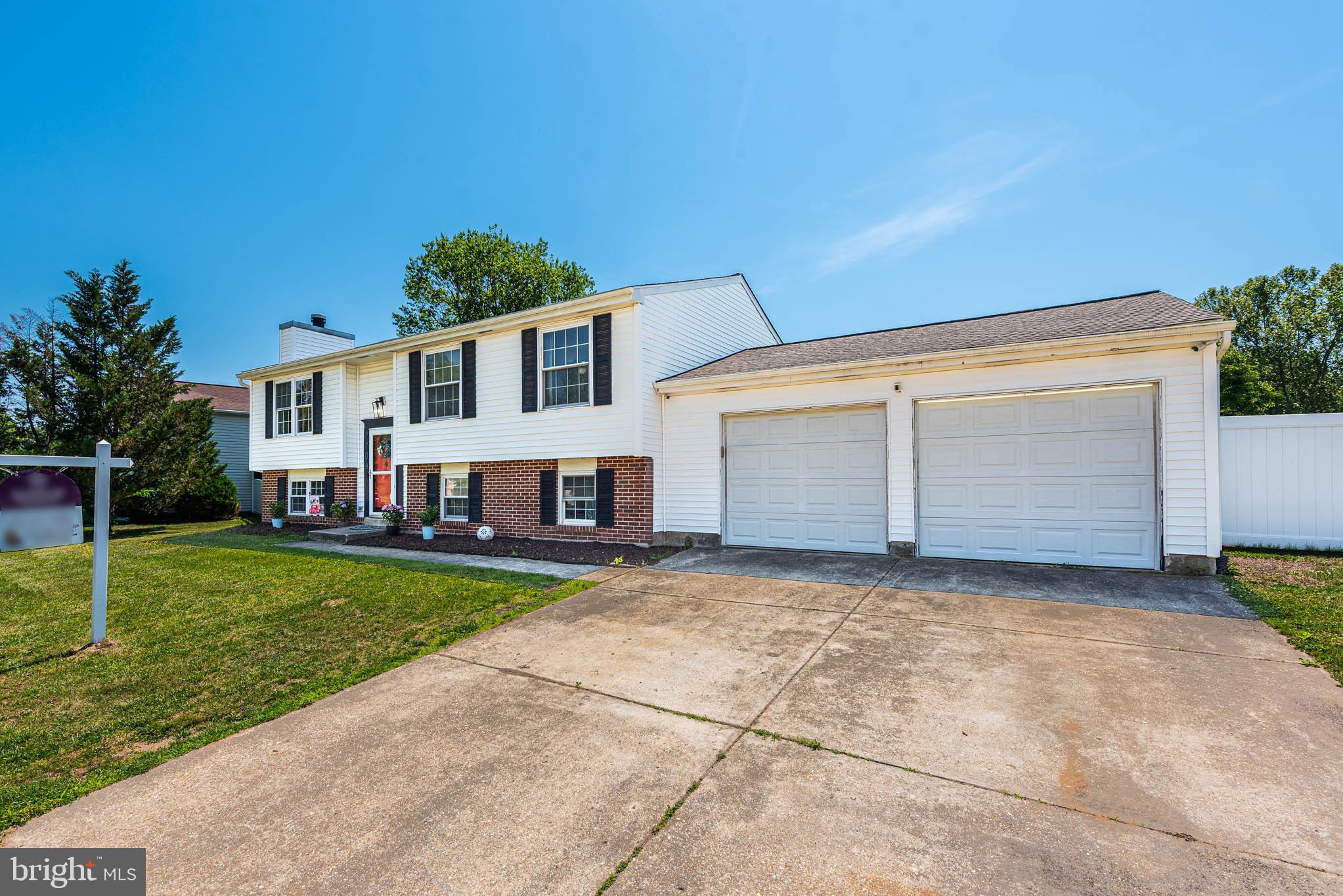 HARMANS WOODS - Residential