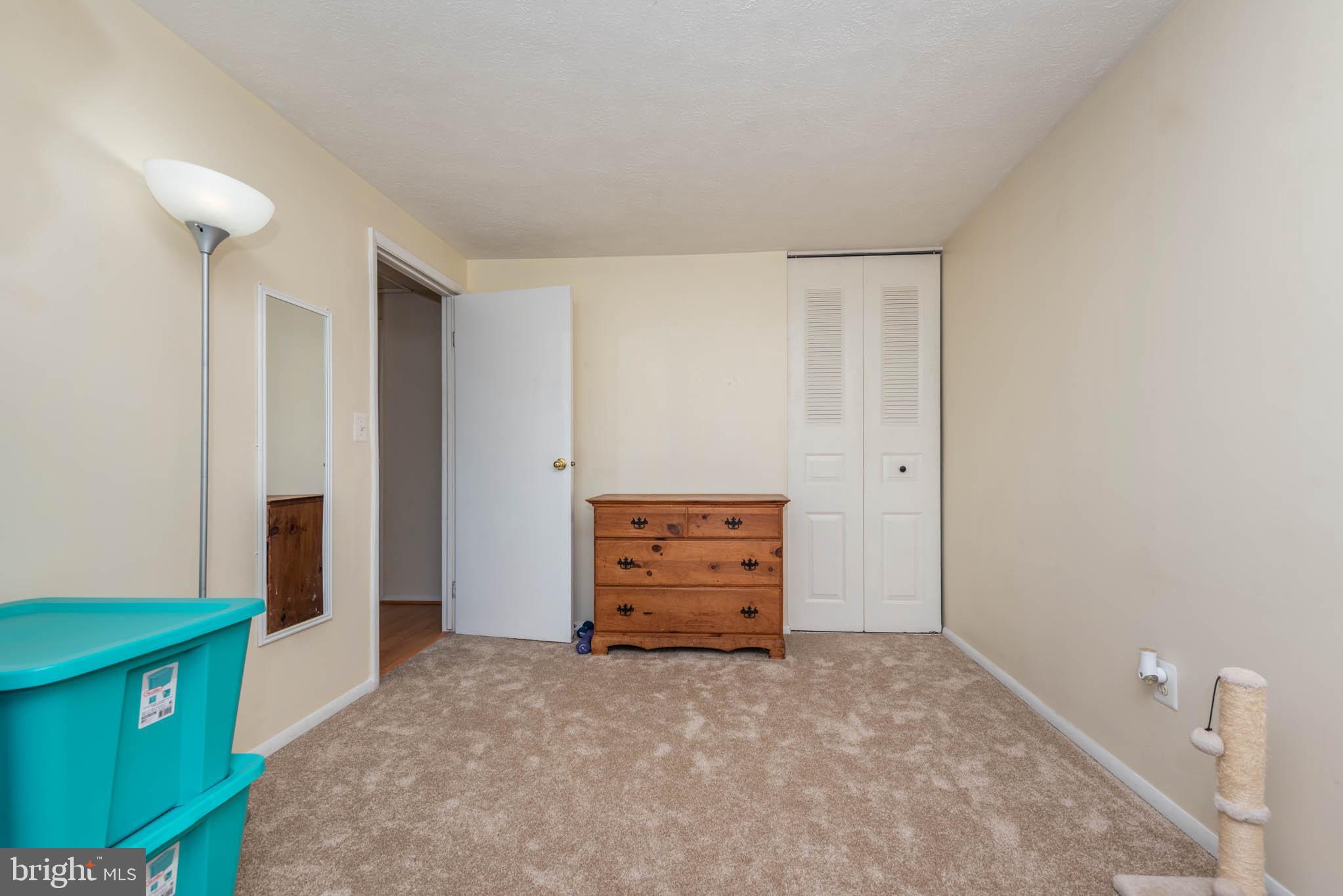 HARMANS WOODS - Residential