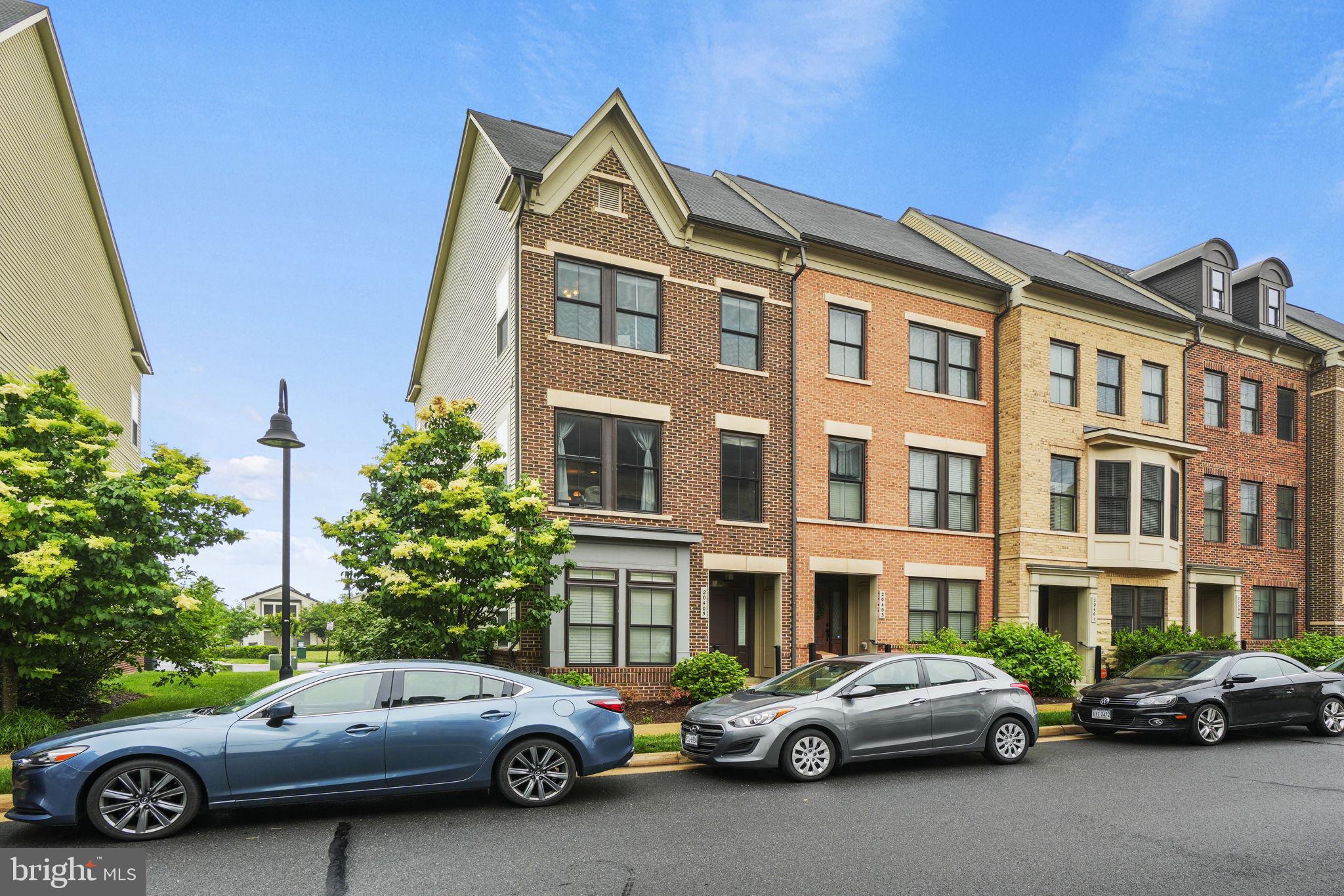 ONE LOUDOUN LANDBAY C - Residential Lease