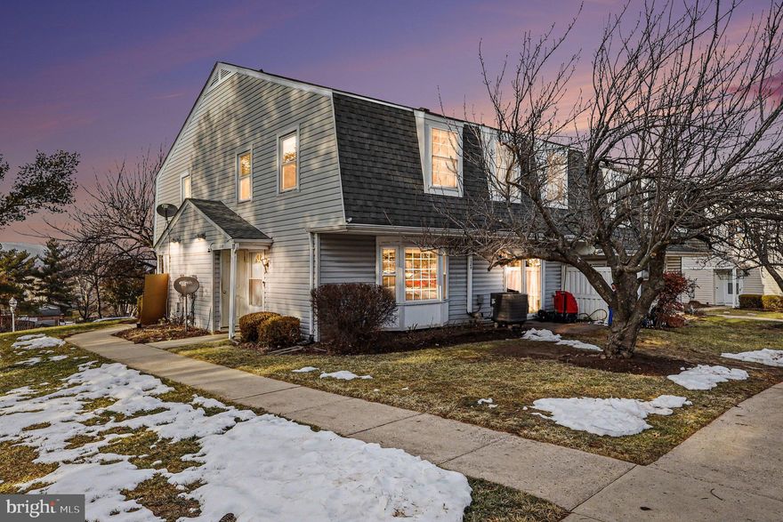 Welcome to 1249 Danielle Drive, a well maintained 3-bedroom, 1.5-bath condo-style townhome offering comfort, functionality, and tasteful updates in a convenient Frederick location. The main level features a bright and open living area with a sun-filled dining space, and an updated kitchen with quartz countertops and modern shaker cabinetry, ideal for everyday living and entertaining. A main-level half bath adds everyday convenience.
Upstairs, you’ll find three generously sized bedrooms with ample closet space and a full bath with a single vanity. Enjoy ample parking, low-maintenance living, and close proximity to the Golden Mile, major commuter routes, shopping, dining, and entertainment. A truly move-in ready opportunity in one of Frederick’s most convenient locations.