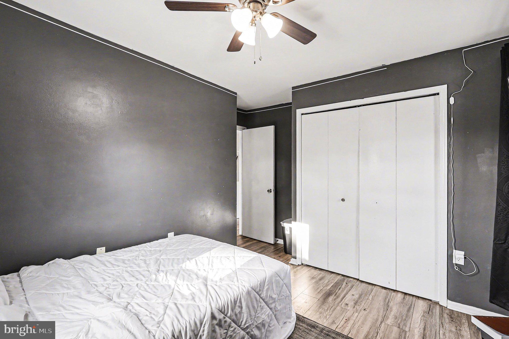 MOUNTAIN VIEW - Residential