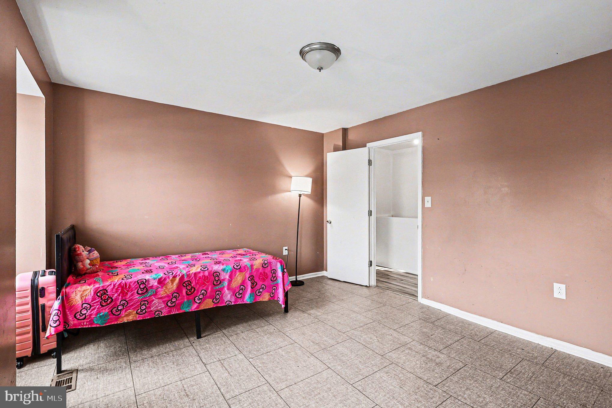 MOUNTAIN VIEW - Residential