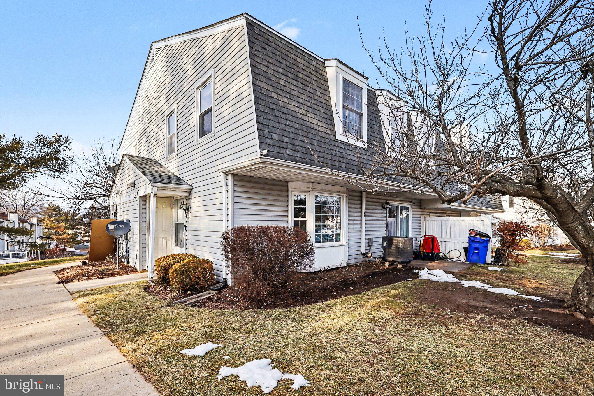 MOUNTAIN VIEW - Residential