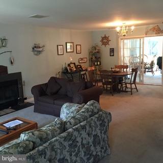 CLOVERFIELDS - Residential Lease