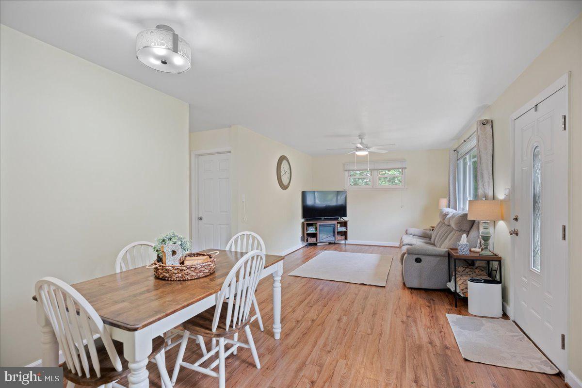 INDIAN HEAD MANOR SUB - Residential